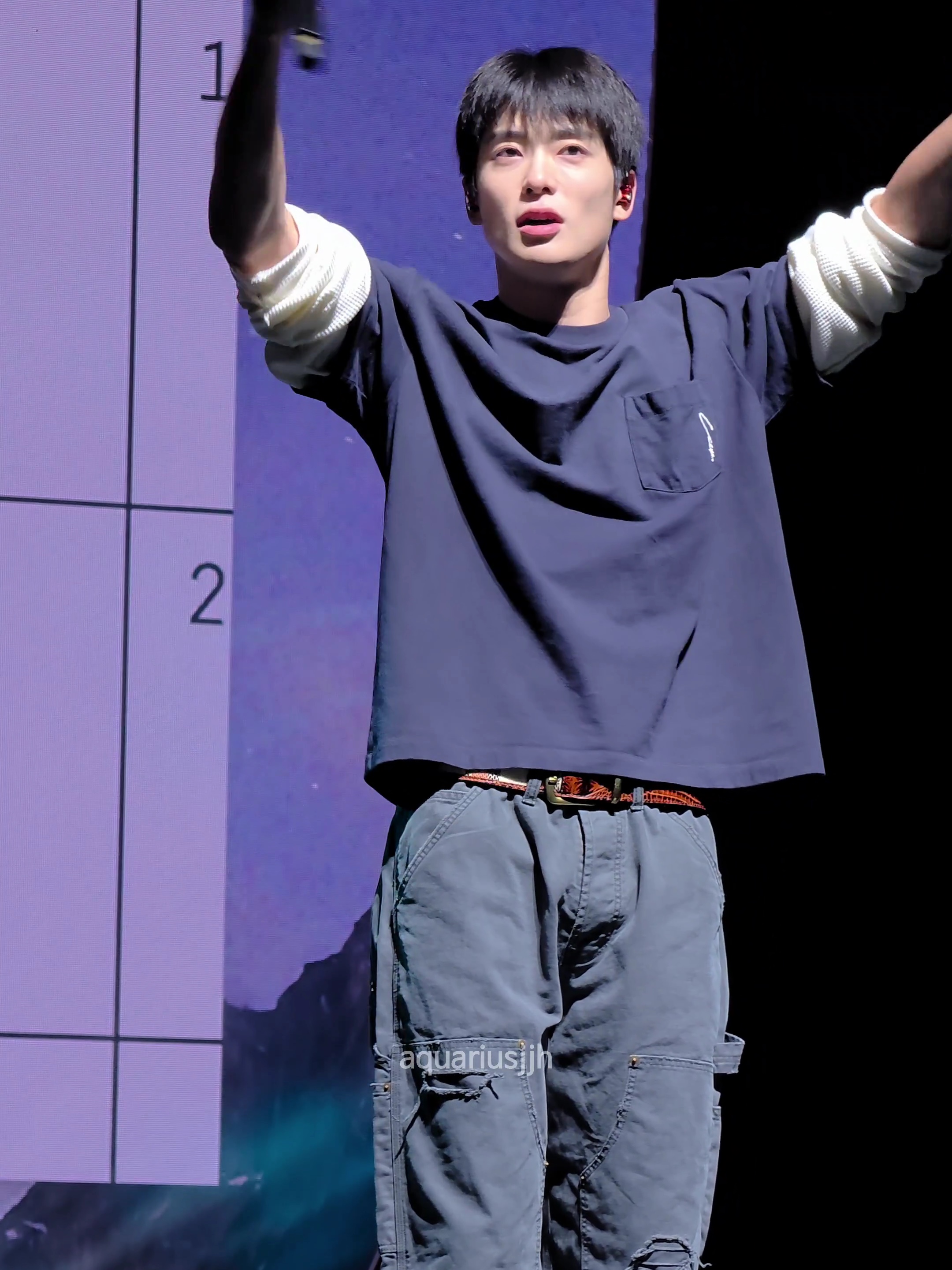 Undermycar Army Canvas Carpenter Pants Khaki Gray, Undermycar Army Canvas Carpenter Pants Midnight Teal 착용 스타일 - 3