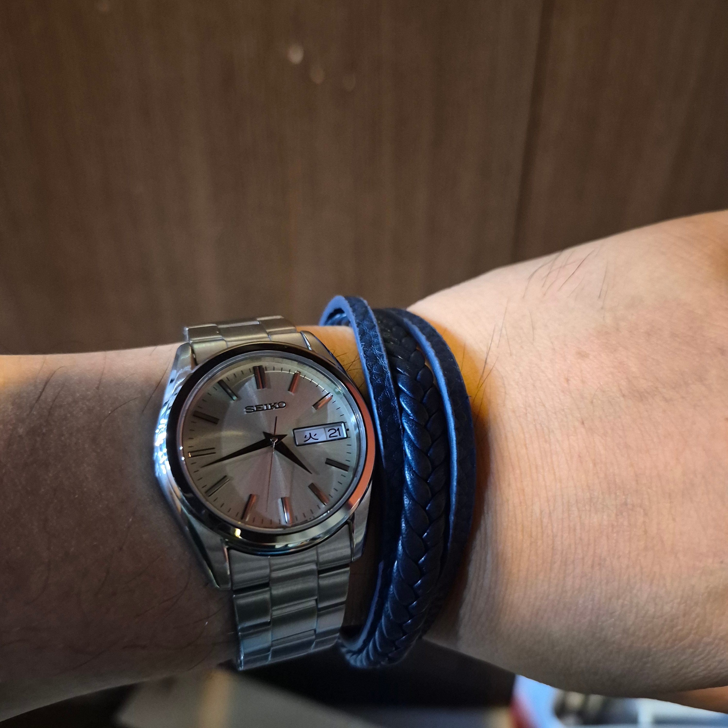 Seiko SBTH007 Silver 착용 스타일 - 1