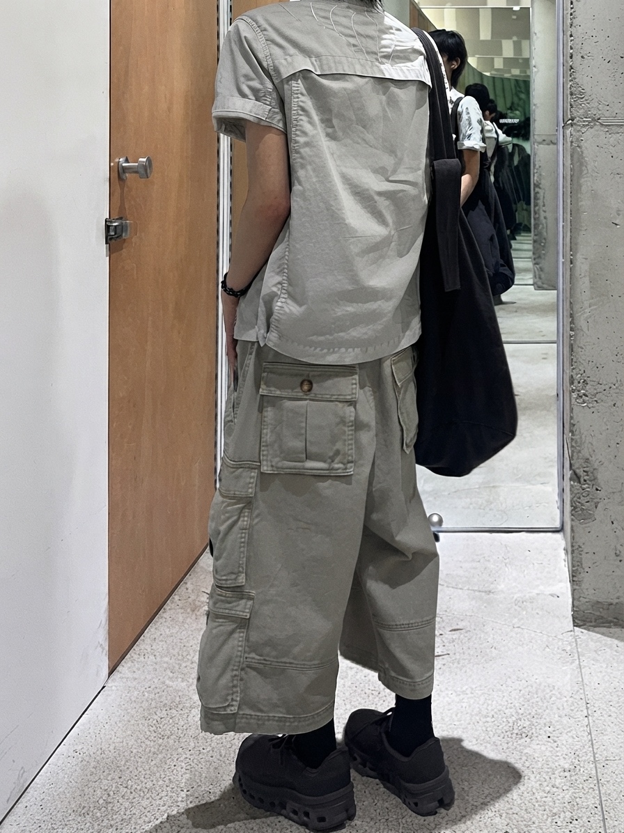 Ignota Core:15 Explorer Zip Shirt Stone Grey 착용 스타일
