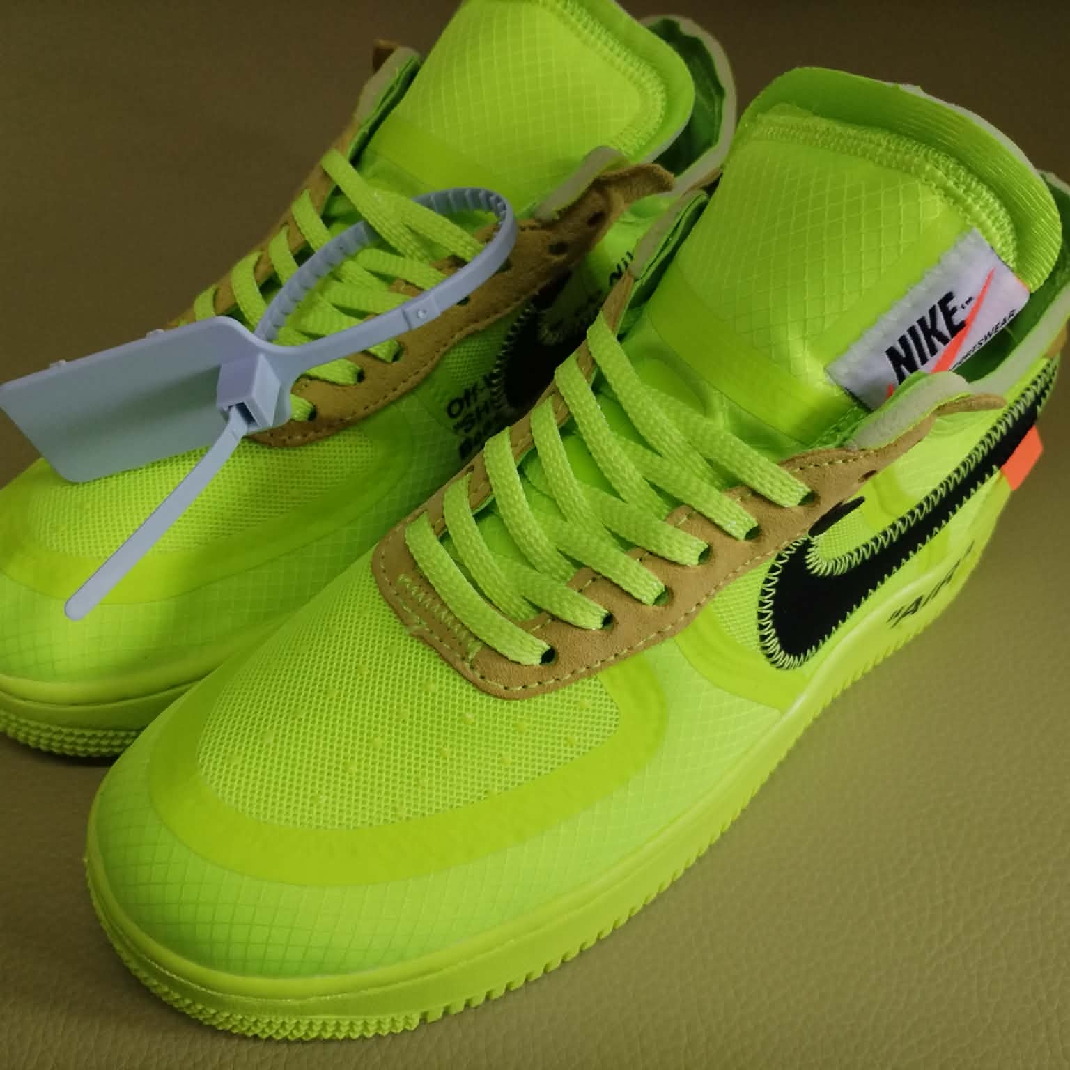 Nike x Off-White Air Force 1 Low Volt 착용 스타일 - 10