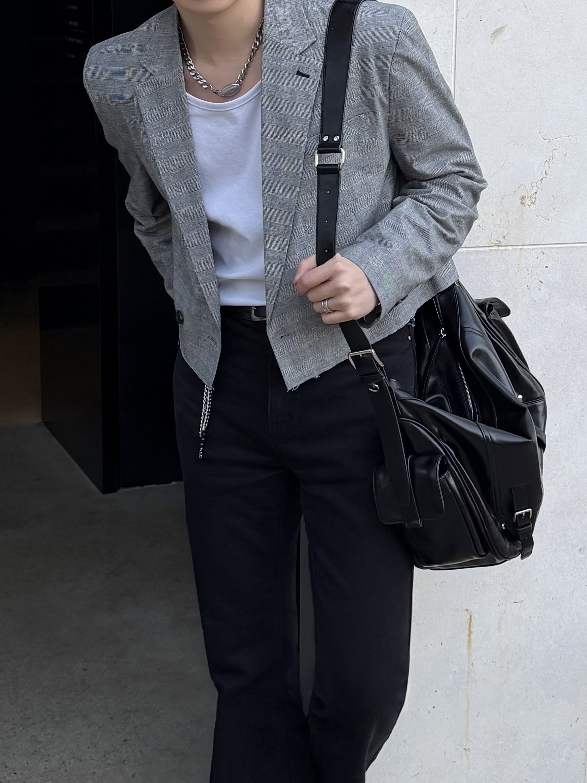 Diesel Dx1509 Stainless Steel Chain Necklace Silver, Matin Kim Rivet Point Quad Shoulder Bag Black 착용 스타일 - 6