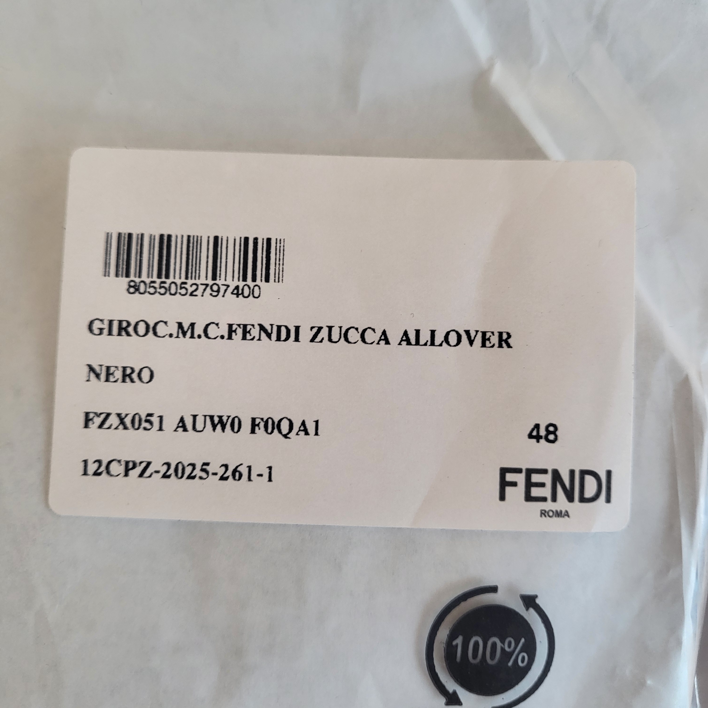 Fendi FF Cotton Sweater Black 착용 스타일 - 2