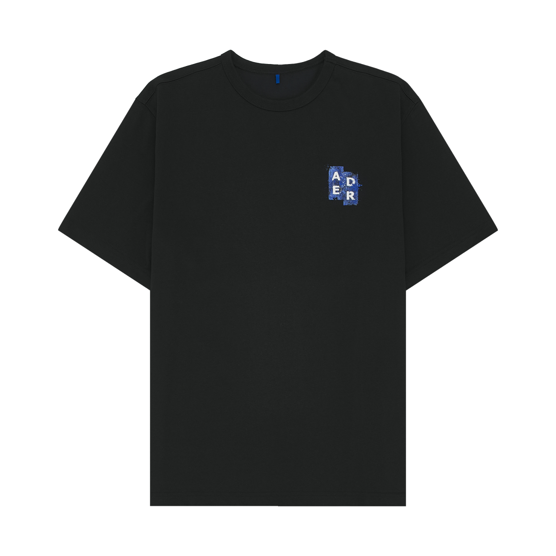 아더에러 시그니피컨트 TRS/BL 태그 티셔츠 06 느와르(Ader Error Sig; TRS/BL Tag T-Shirt 06 Noir)