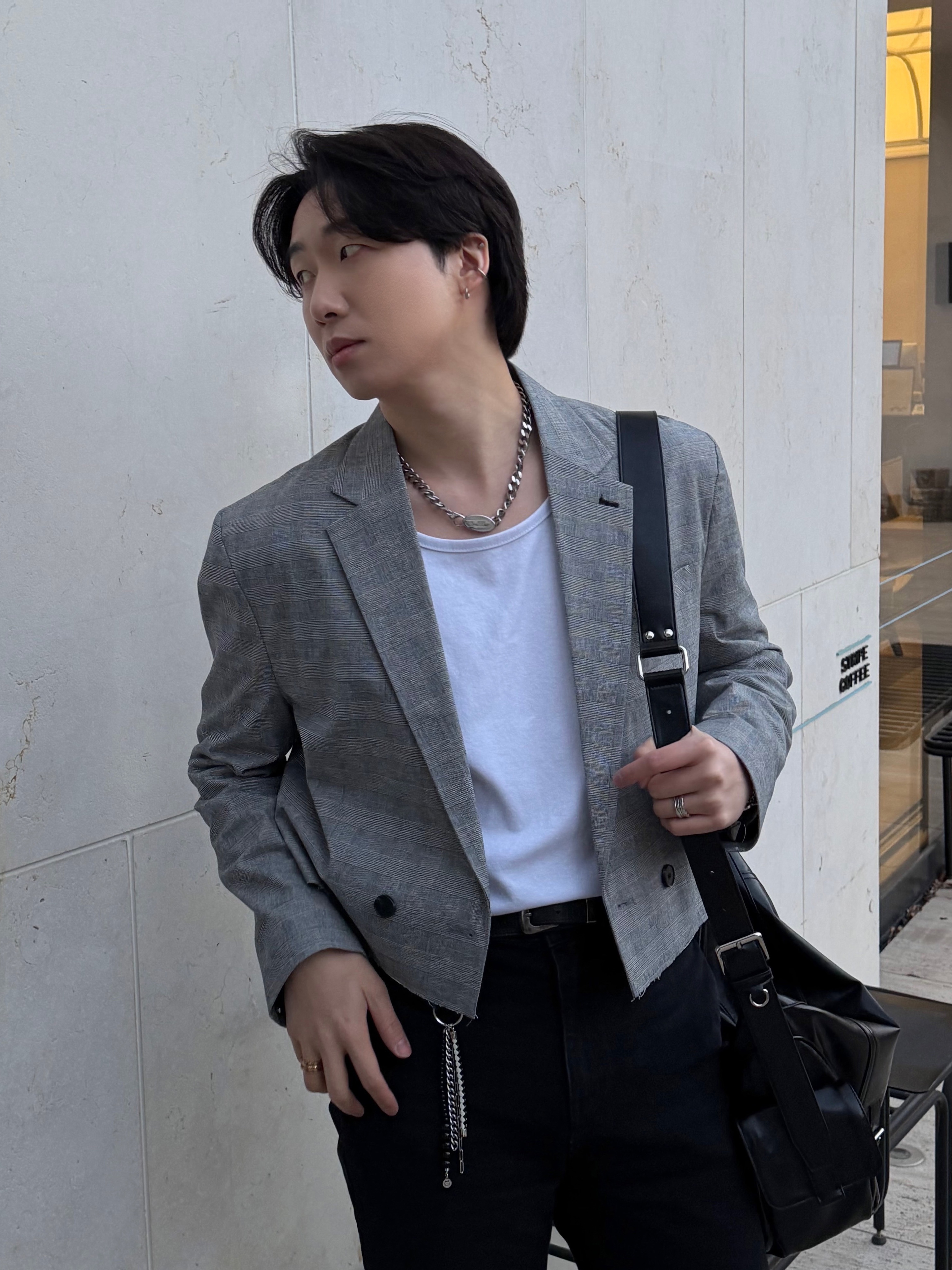 Diesel Dx1509 Stainless Steel Chain Necklace Silver, Matin Kim Rivet Point Quad Shoulder Bag Black 착용 스타일 - 3