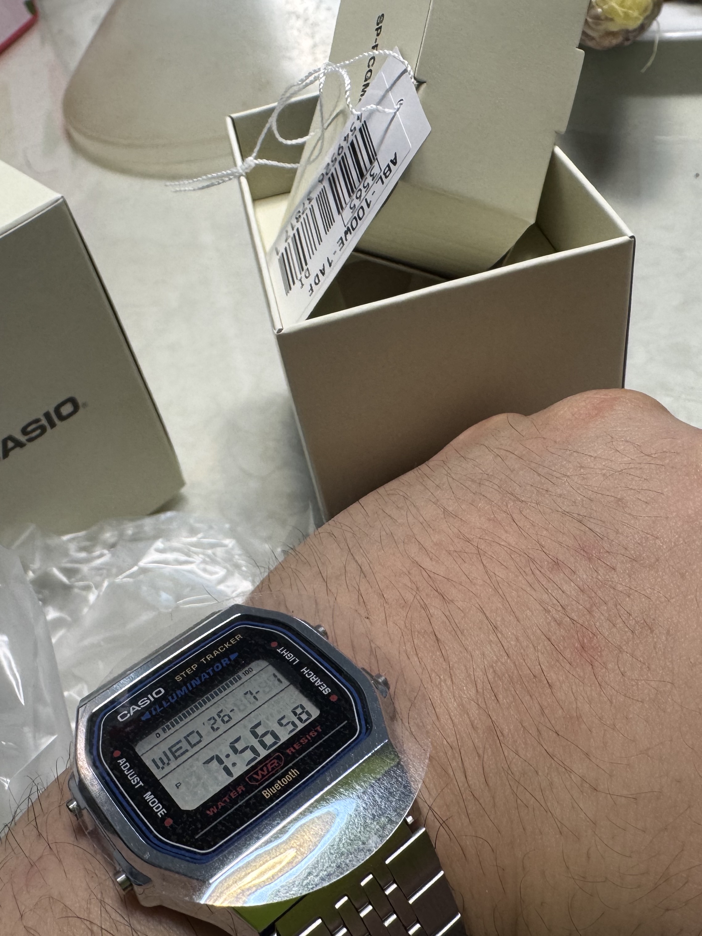 Casio ABL-100WE-1A 착용 스타일 - 2
