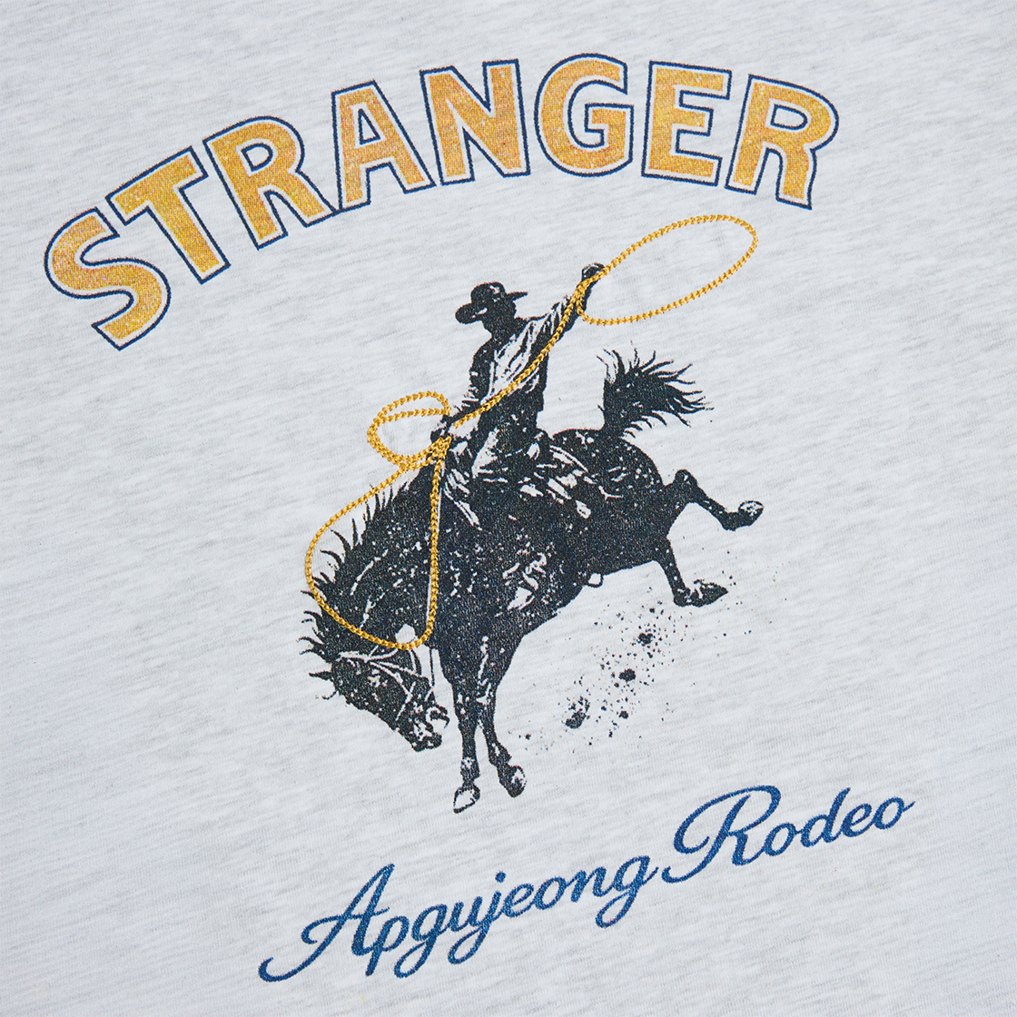 스트레인저 릴렉스 핏 로데오 새들 브롱크 코튼 티셔츠 화이트 멜란지(Stranger Relaxed Fit Rodeo Saddle Bronc Cotton T-Shirt (White Melange)) - 3
