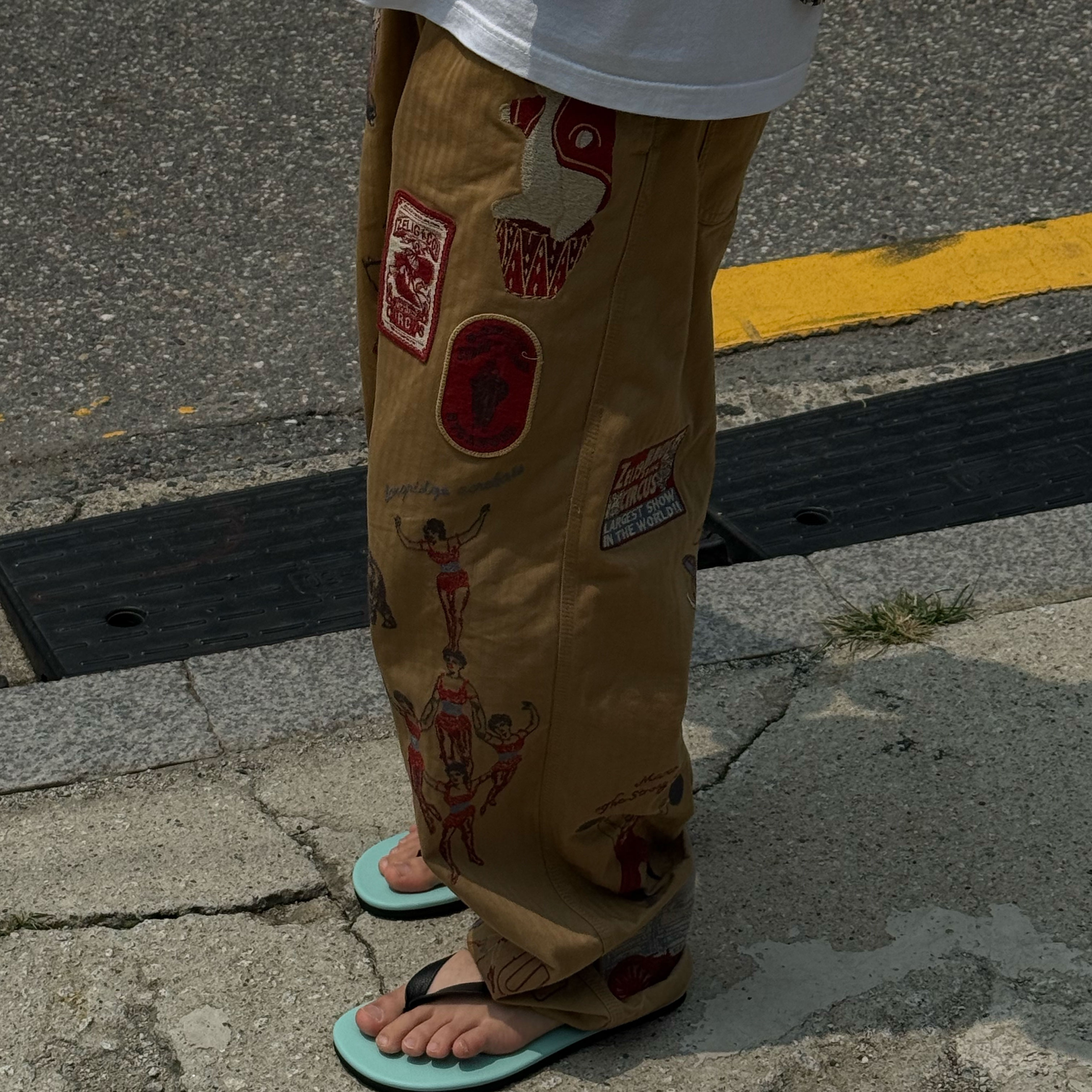 STU CÓLOR Flip Flop in mint 착용 스타일