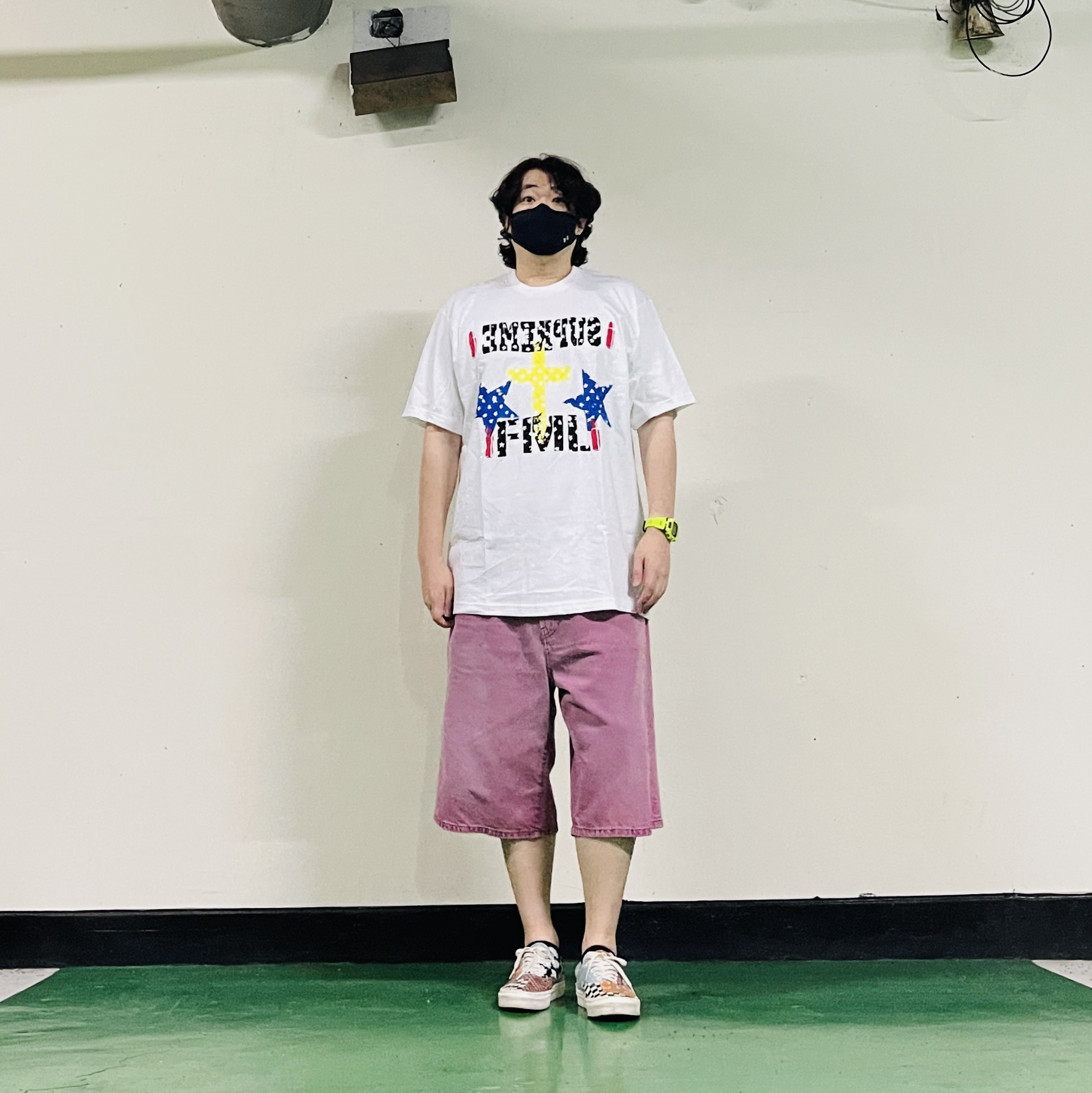 Supreme FML T-Shirt White - 26SS, Vans Era Tiger Patchwork 착용 스타일 - 5