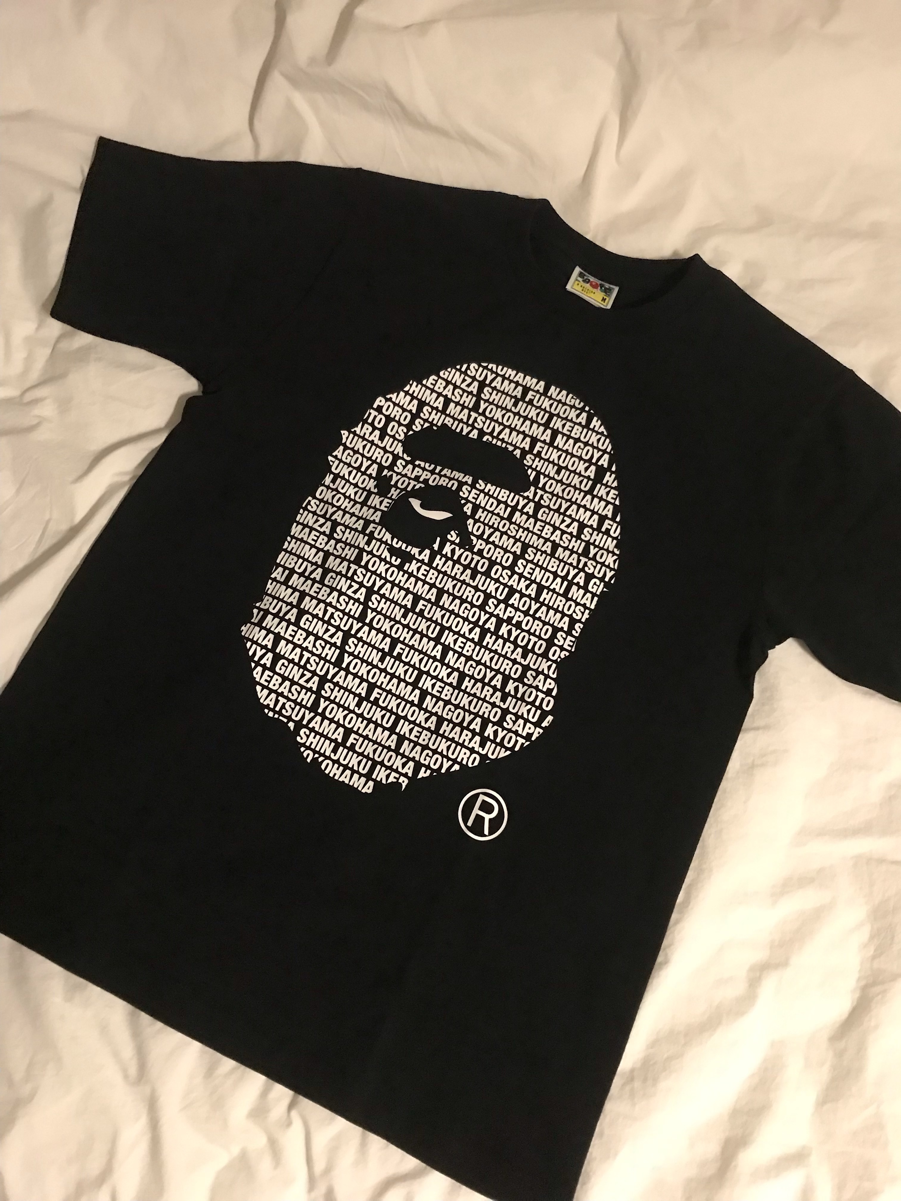 BAPE Japan Ape Head T-Shirt Black 착용 스타일 - 2