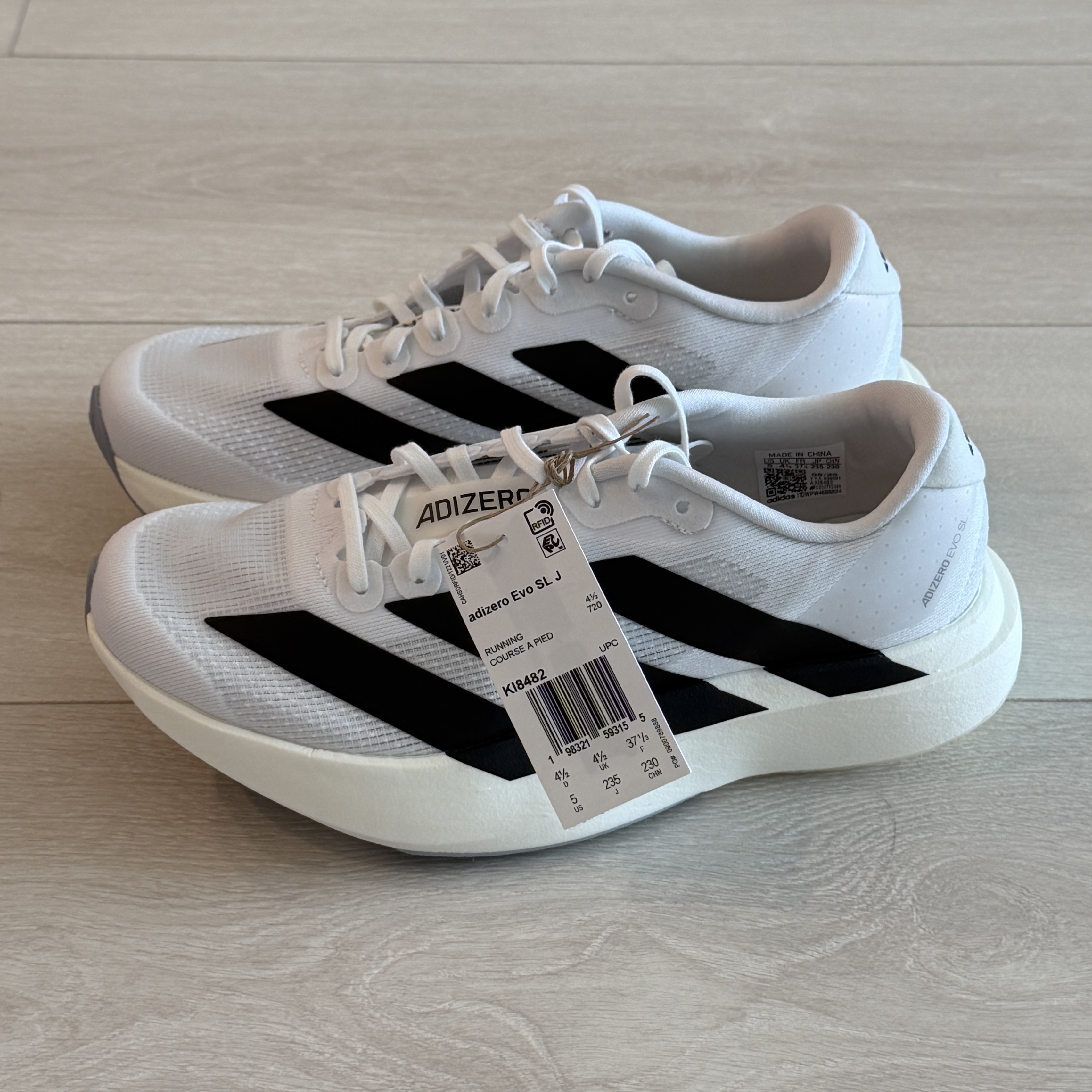 (J) Adidas Adizero Evo SL Cloud White Core Black 착용 스타일