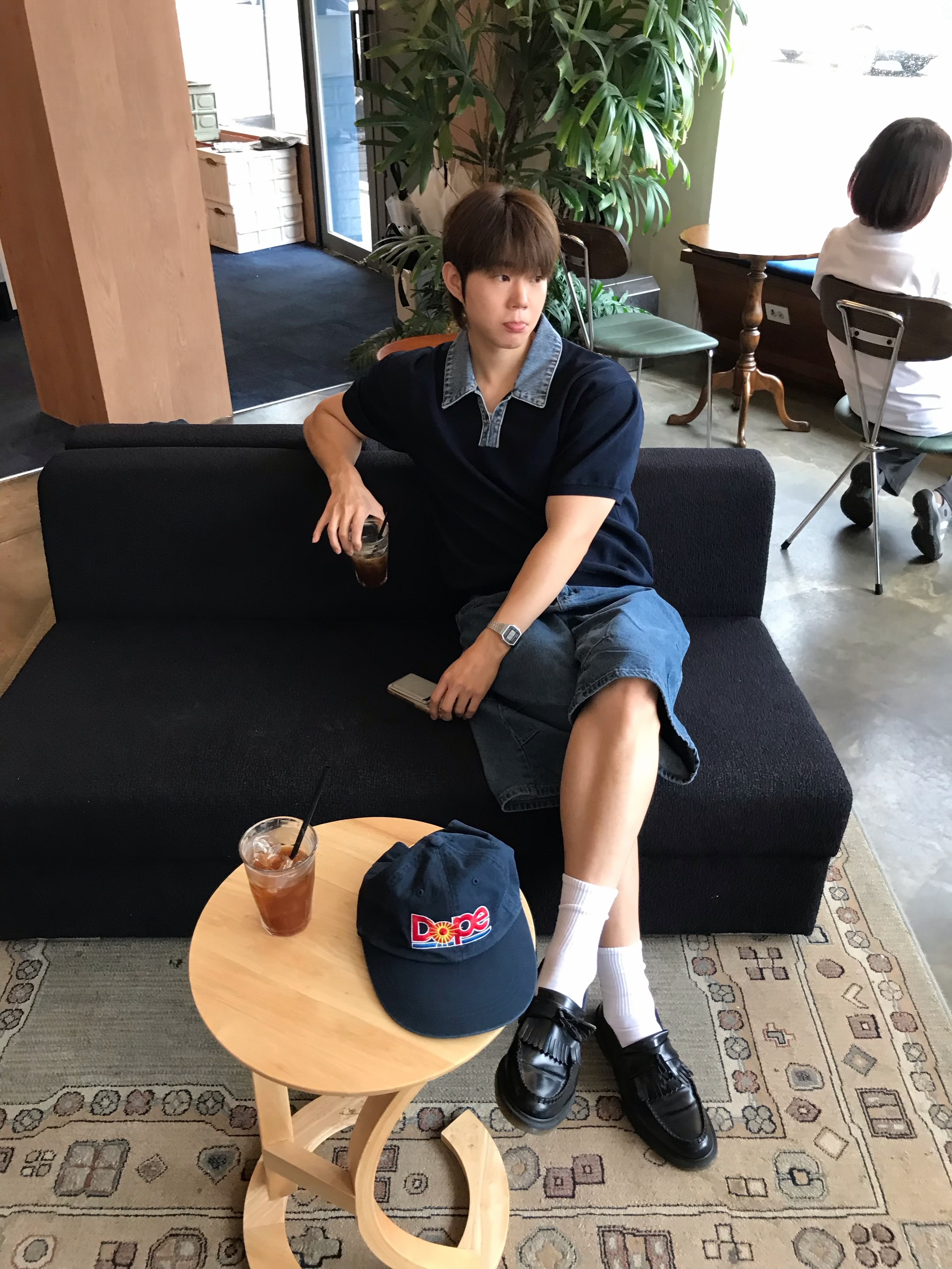 Dr. Martens Adrian Smooth Black, ANNOT DOPE Long Bill Washing Cap Navy 착용 스타일 - 4