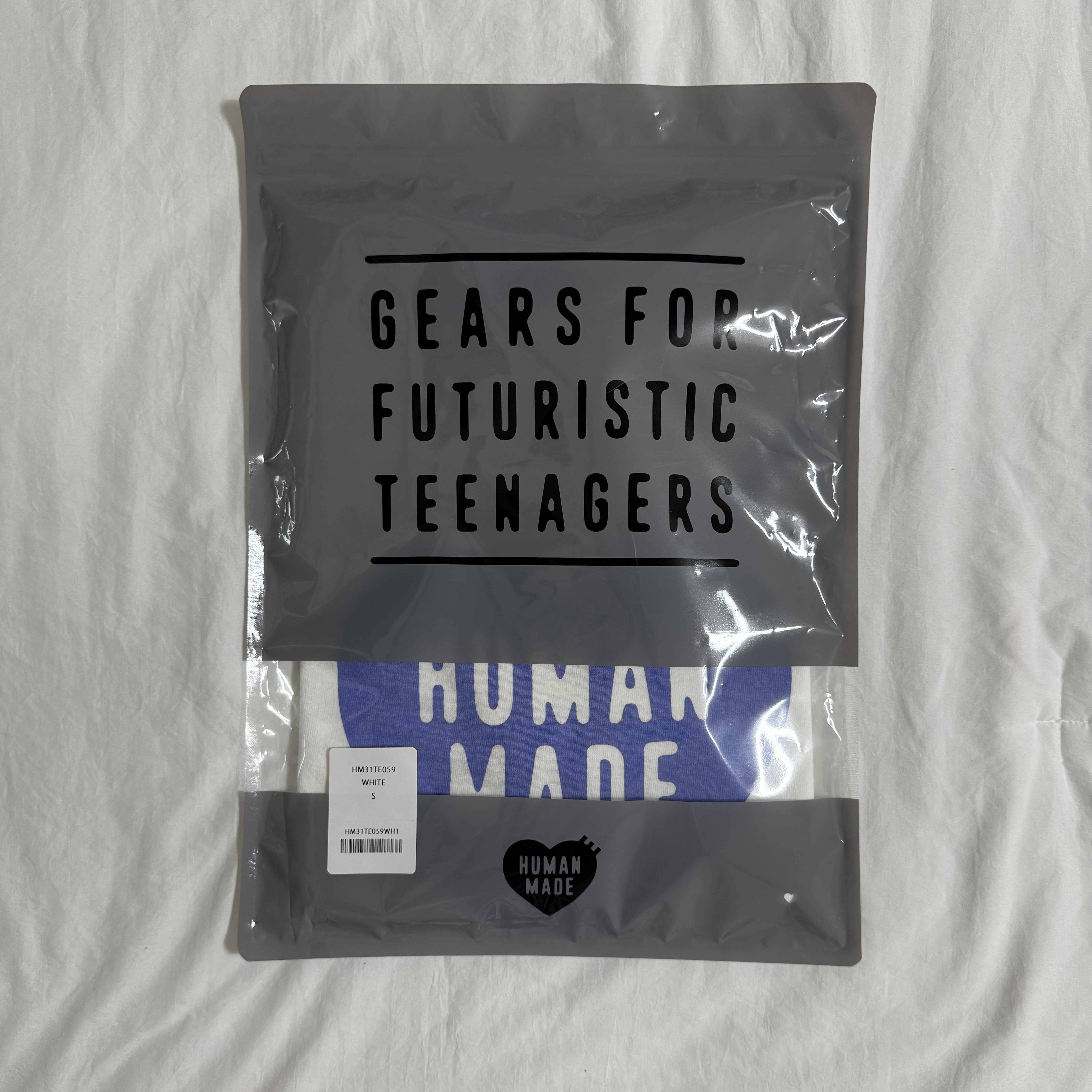 Human Made Heart Graphic T-Shirt White - Jamsil Store Exclusive 착용 스타일 - 3