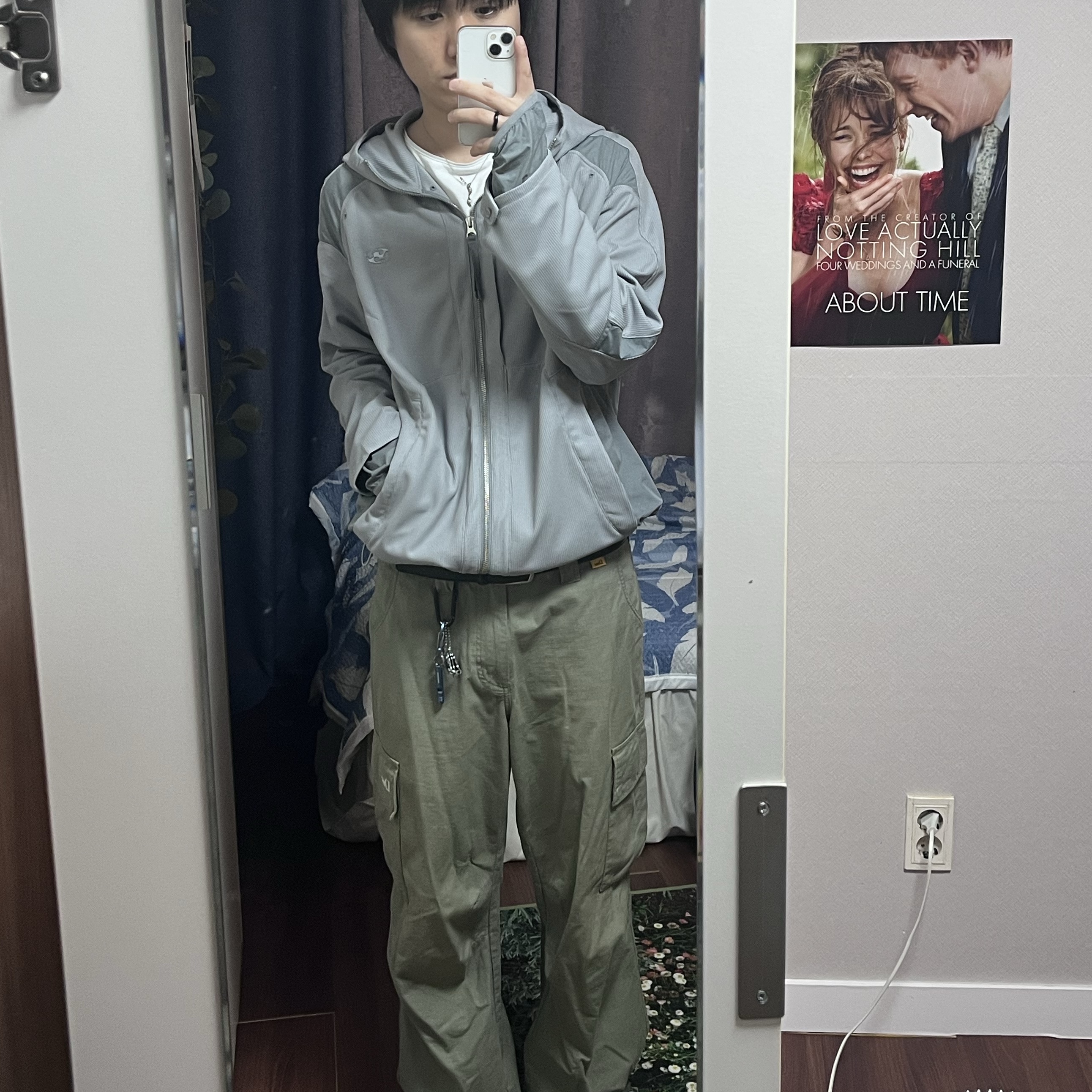 Sansan Gear Dual-Shade Jacket Grey_26SS 착용 스타일 - 1