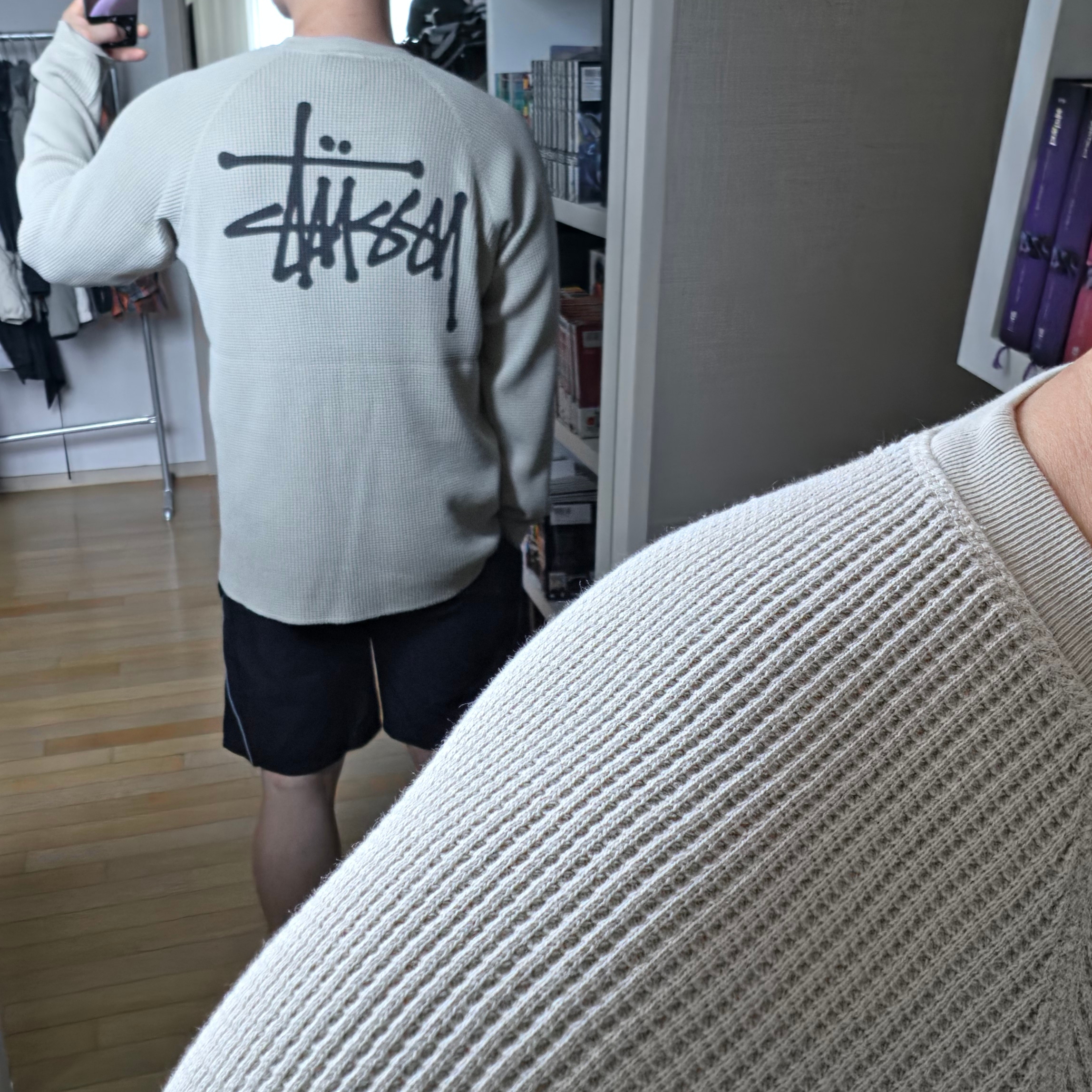 Stussy Raglan Thermal LS Crew Bone 착용 스타일 - 3
