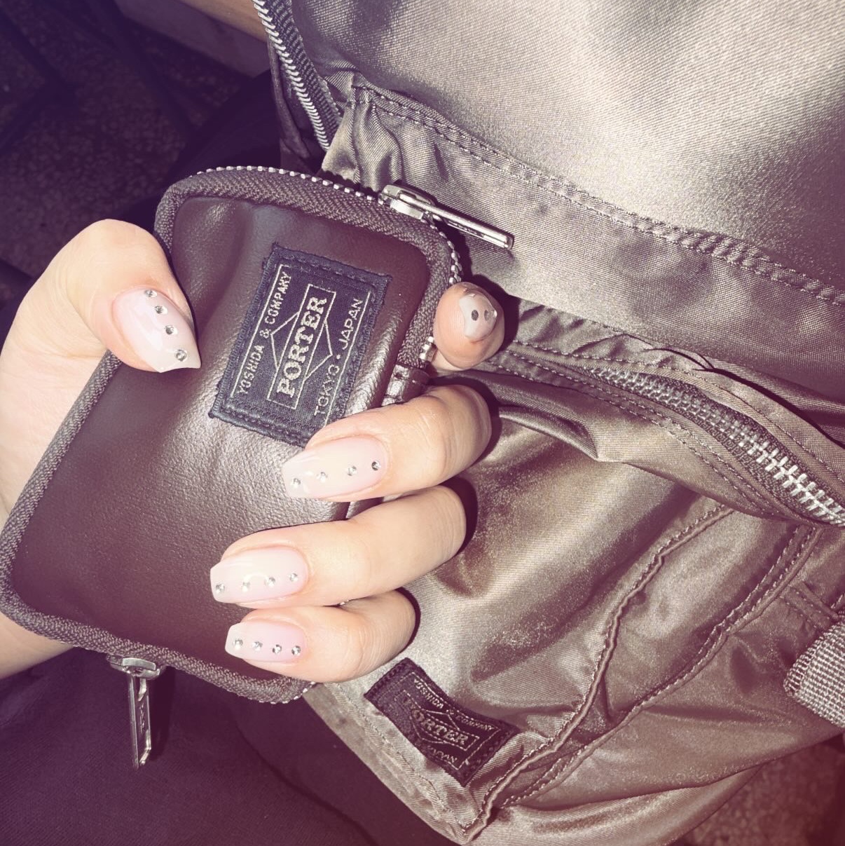 Porter Freestyle Multi Coin Case Brown 착용 스타일