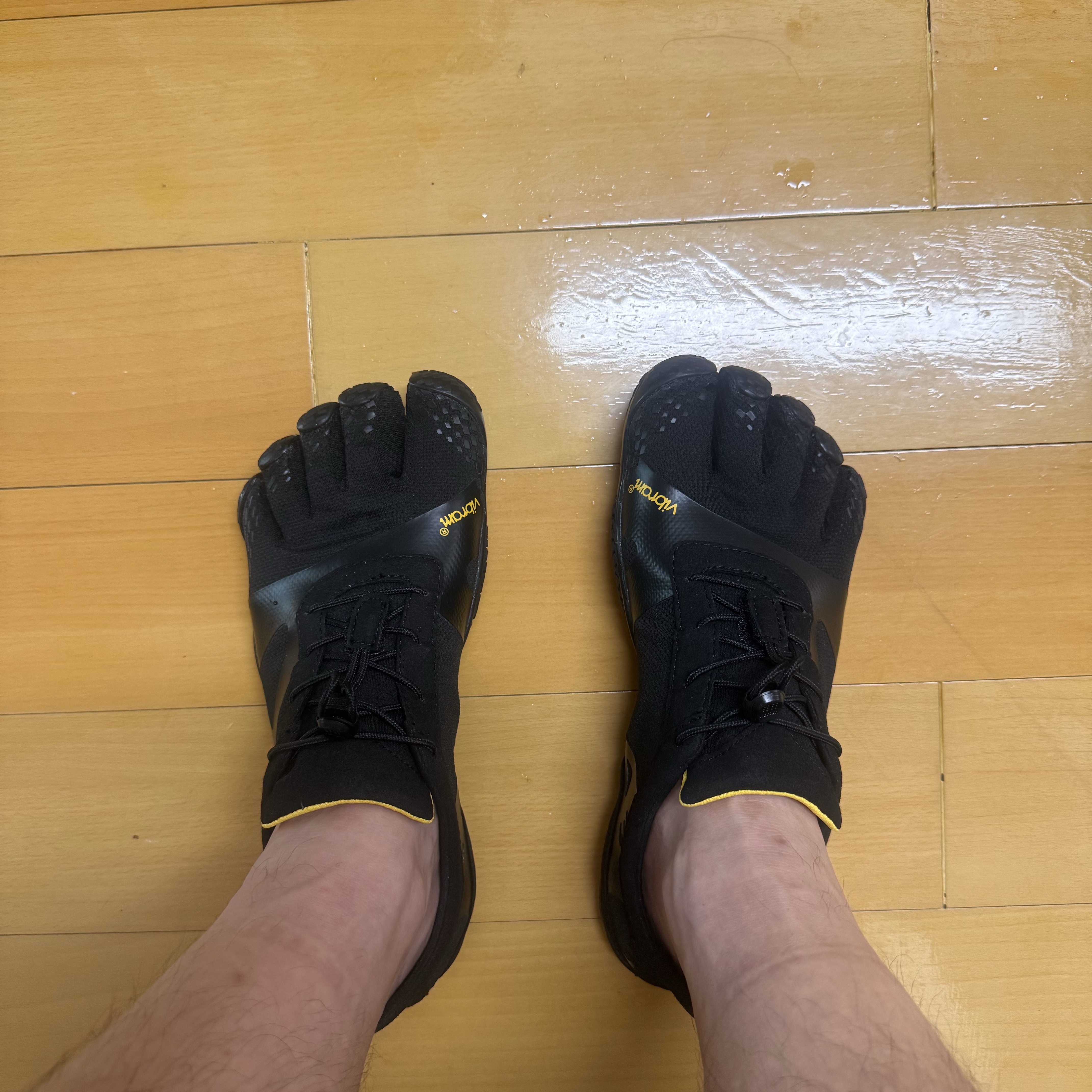 Vibram Fivefingers KSO Evo Black Black 착용 스타일