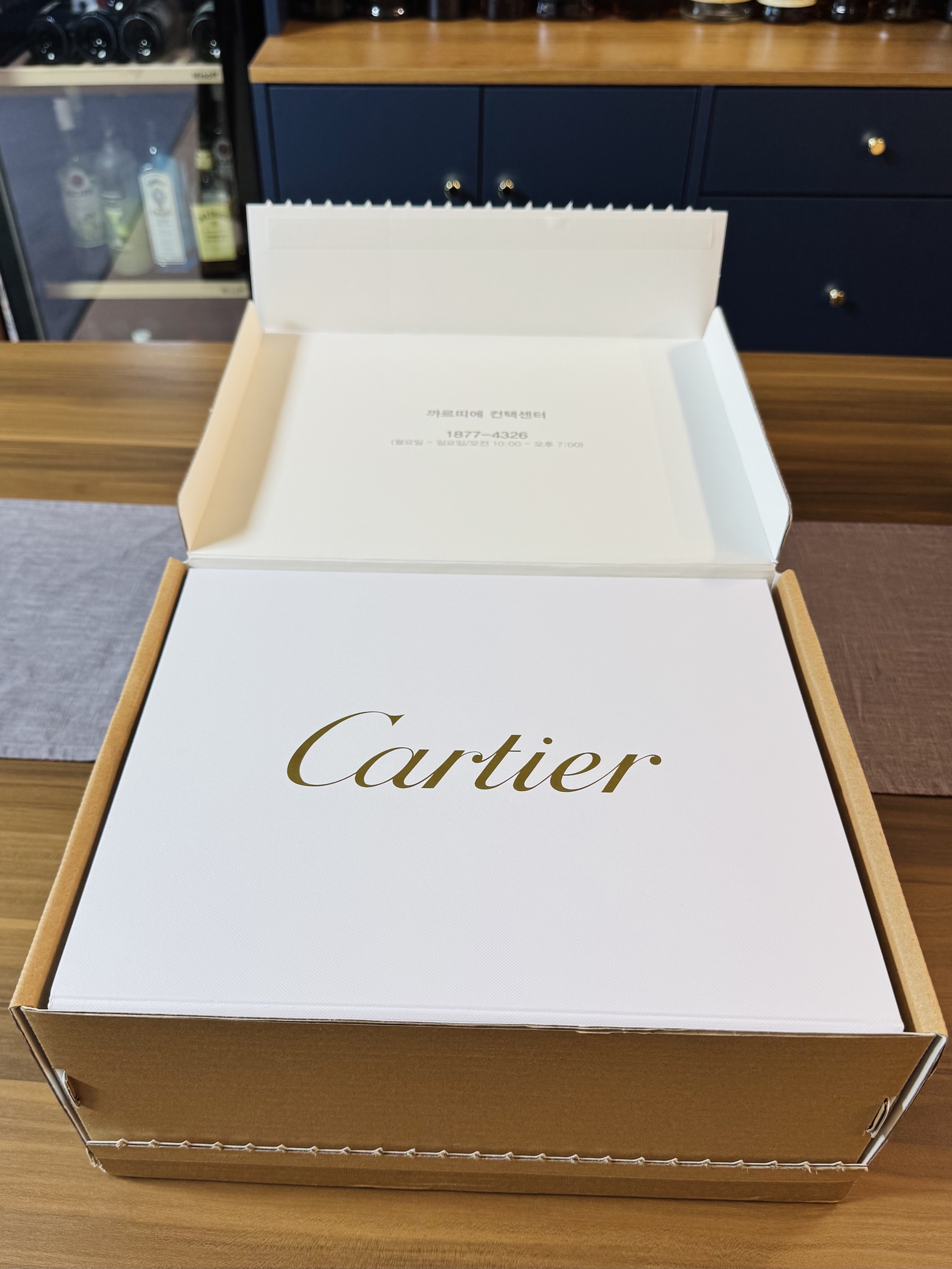Cartier Santos-Dumont Watch Steel Alligator Skin 착용 스타일 - 3