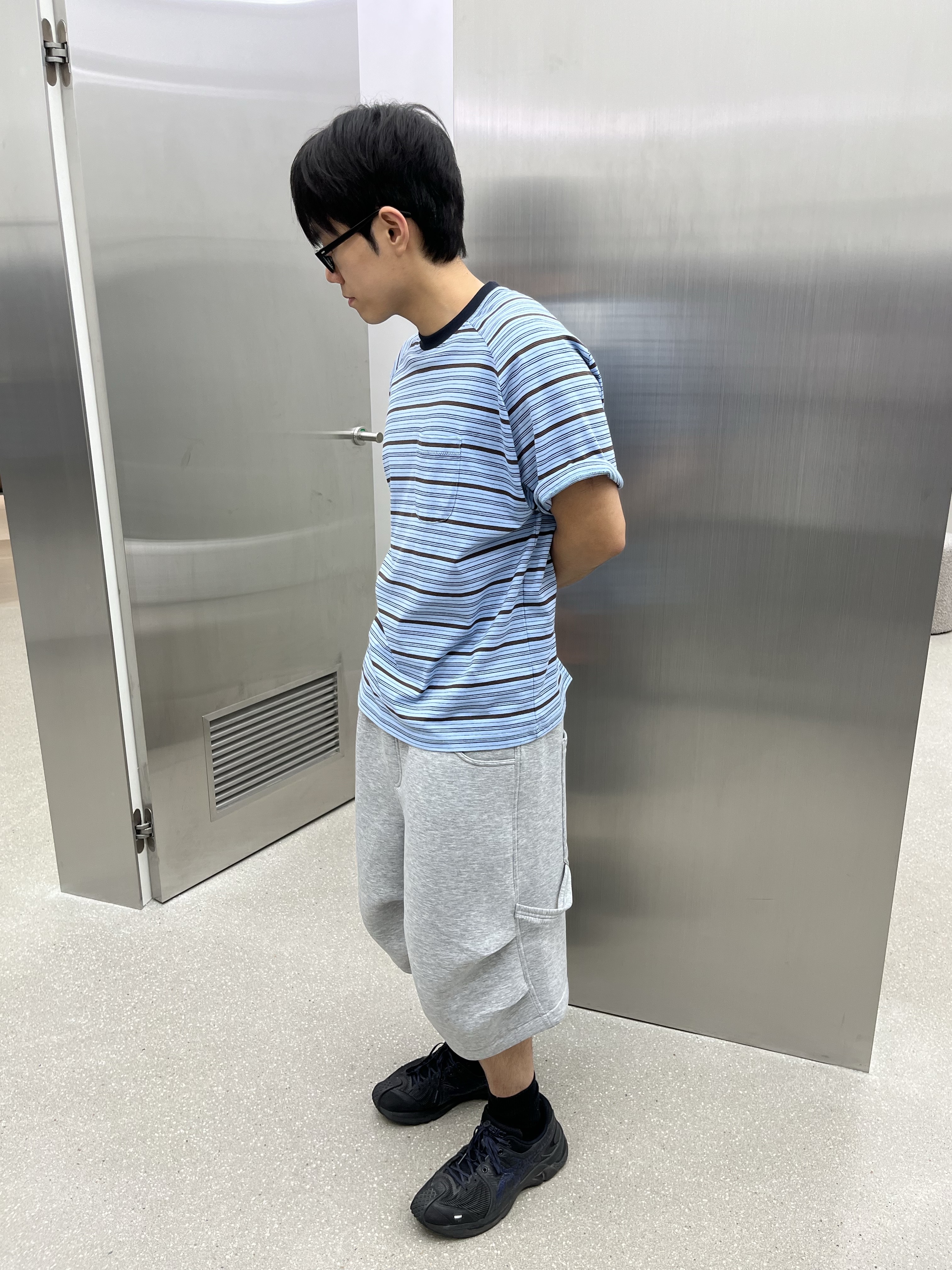 Millo Archive Ritz Stripe Pocket T-Shirt Sky Blue, Millo Archive Ritz Stripe Pocket T-Shirt Melange Gray 착용 스타일 - 2