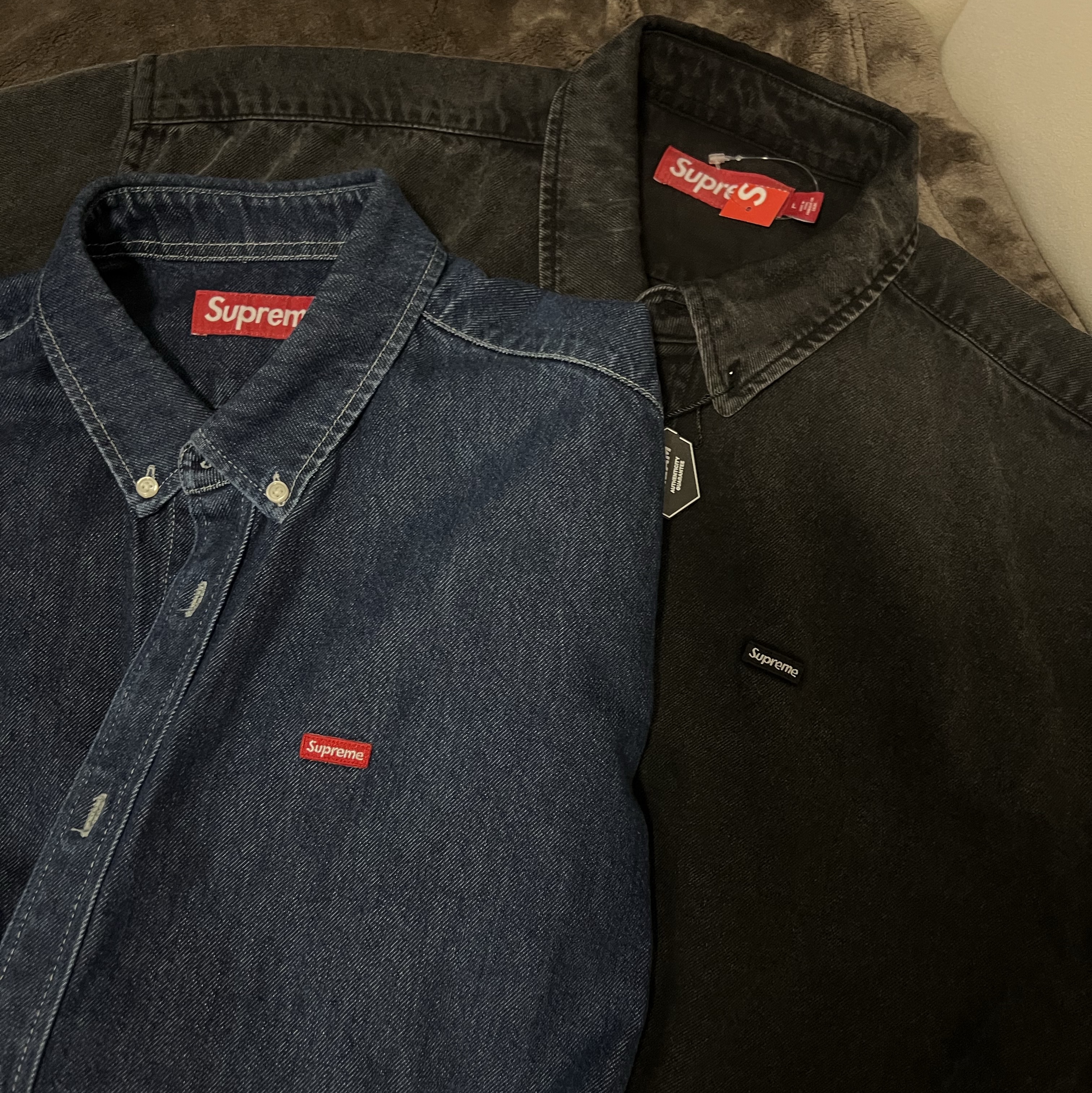 Supreme Small Box Denim Shirt Black - 26SS, Supreme Small Box Shirt Rinsed Denim - 24FW 착용 스타일