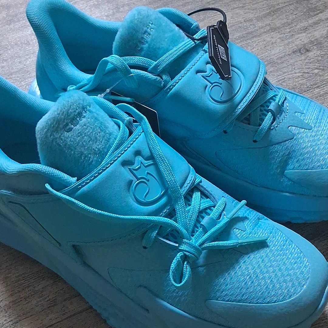 Under Armour Curry Fox 2 Breathtaking Blue 착용 스타일