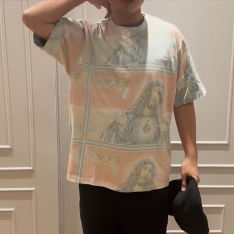 Supreme Jesus T-Shirt Multicolor - 25FW 착용 스타일 - 2