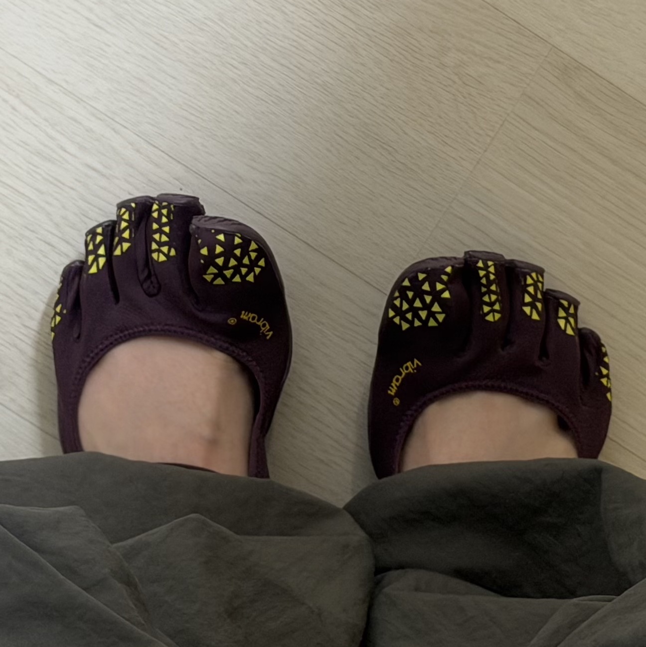 (W) Vibram Fivefingers V-Soul Fig A.Green 착용 스타일 - 3