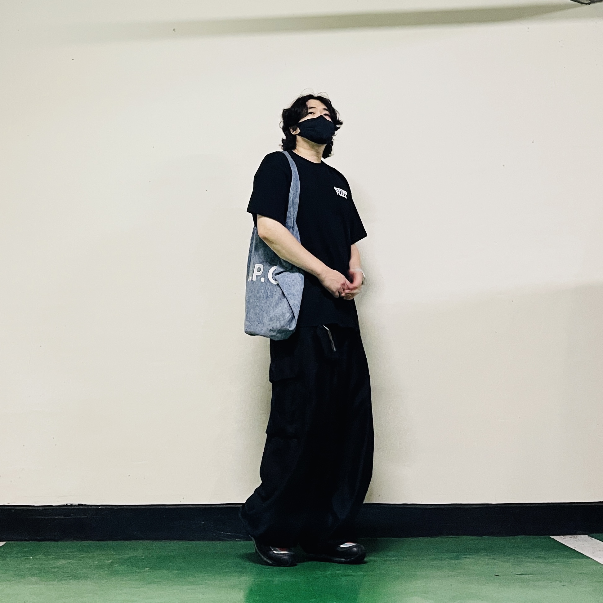 Verdy Otsumo Plaza T-Shirt Black - Otsumo Plaza Exclusive, Nike Air Max 97 Neon Seoul 착용 스타일 - 4
