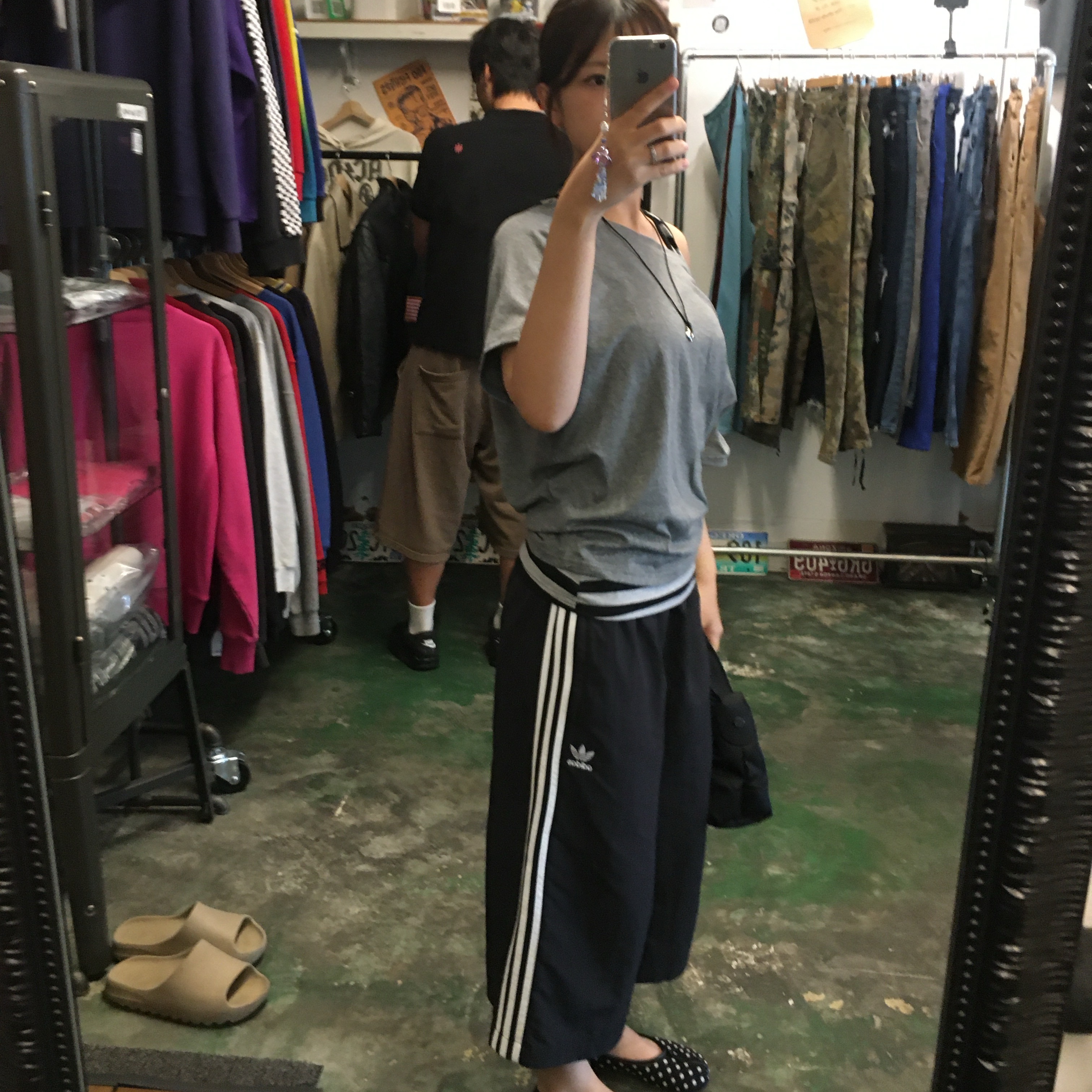 Adidas Originals Capri Shorts Black White - KR Sizing 착용 스타일
