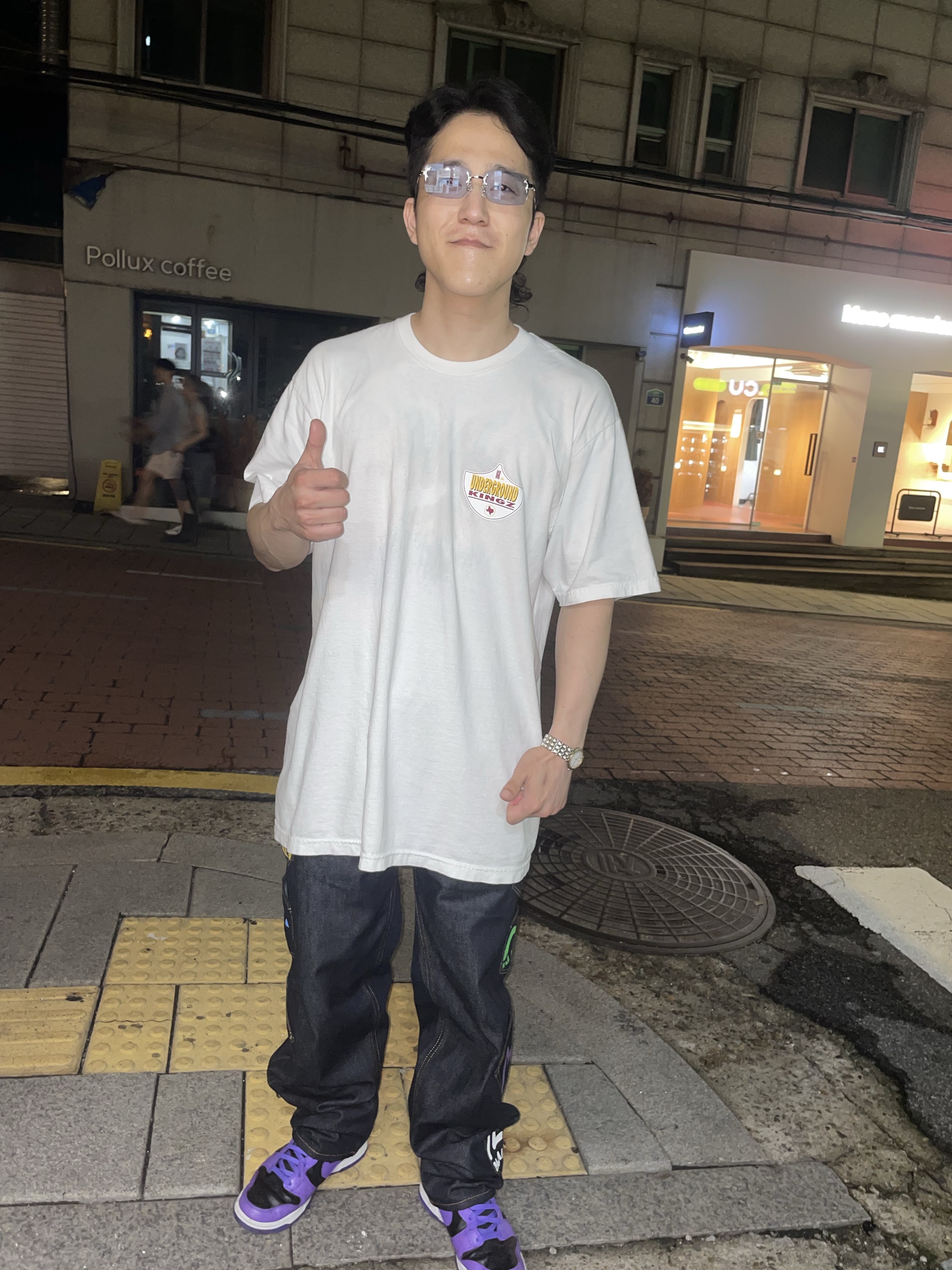 RECLOW BUBU Sunglass Blue, Supreme x UGK Super Tight T-Shirt White - 24SS 착용 스타일