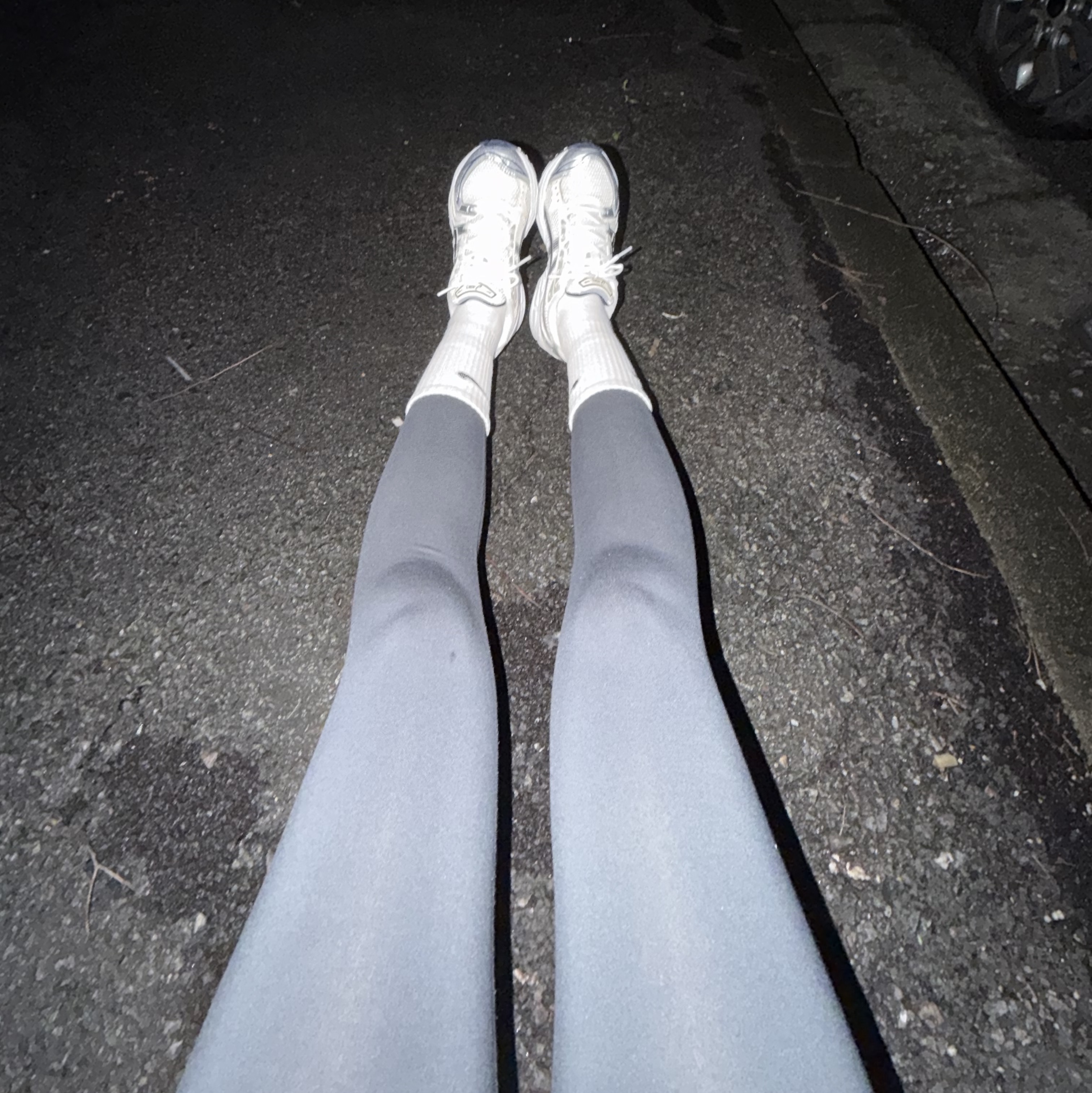 (W) Asics Gel-Kayano 14 White Midnight 착용 스타일