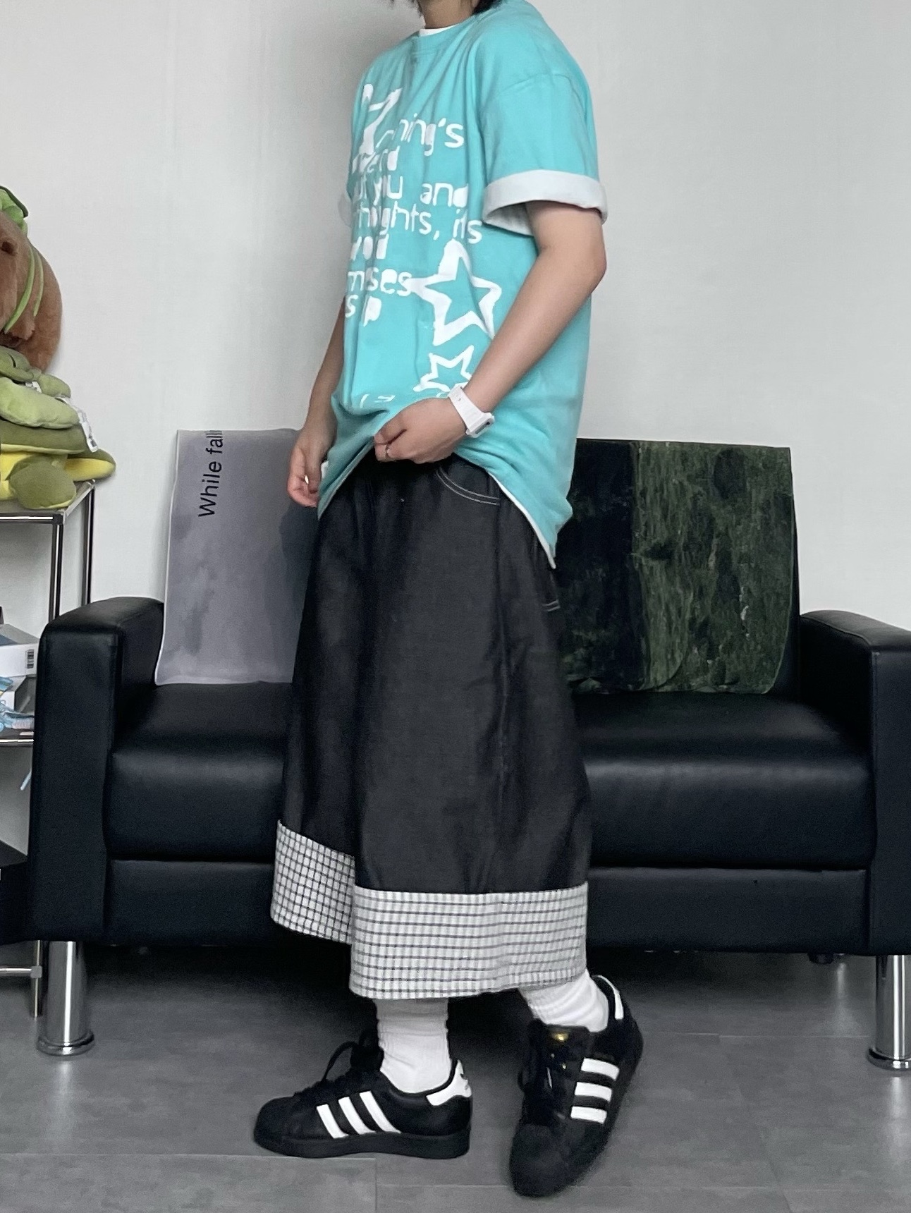 Adidas Superstar Core Black White, Casio F-91WB-7A 착용 스타일 - 5