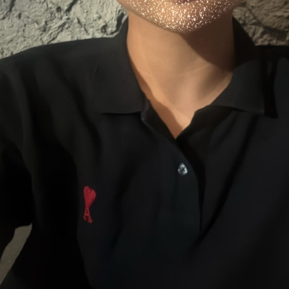 AMI de Coeur Polo Shirt Black 착용 스타일