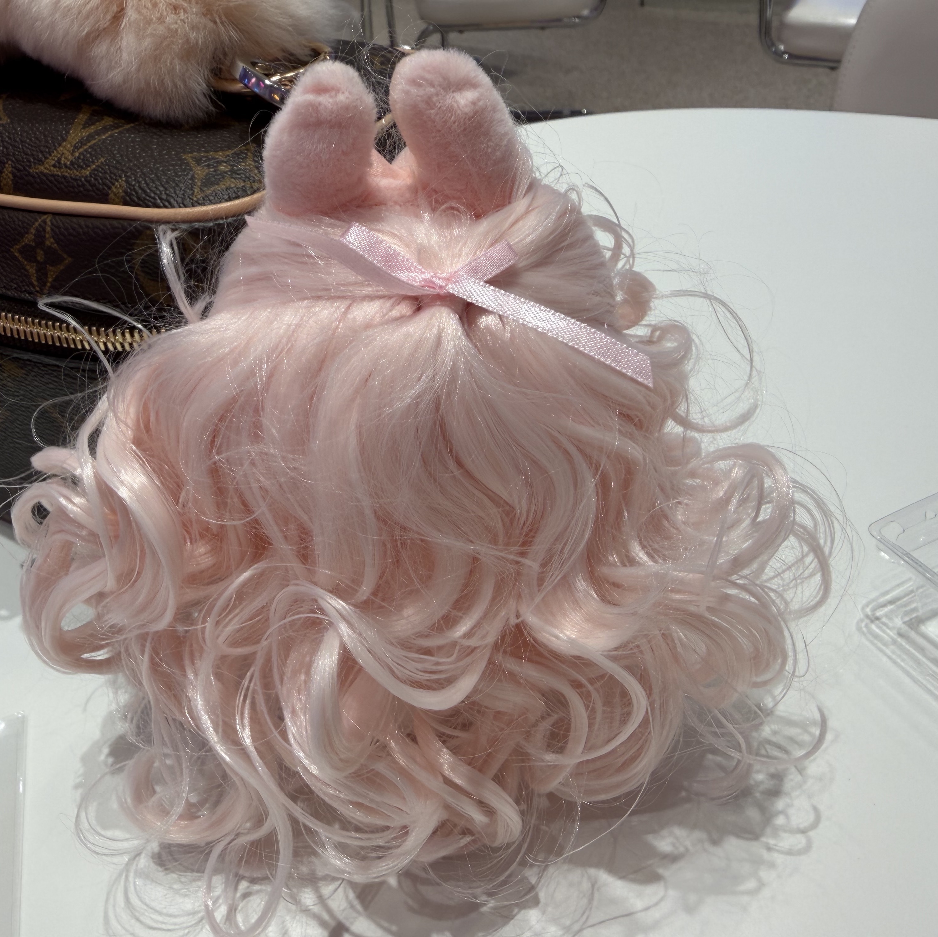 Pop Mart The Monsters Hair Salon Series Vinyl Plush Velvet Noon (Opened Case) 착용 스타일