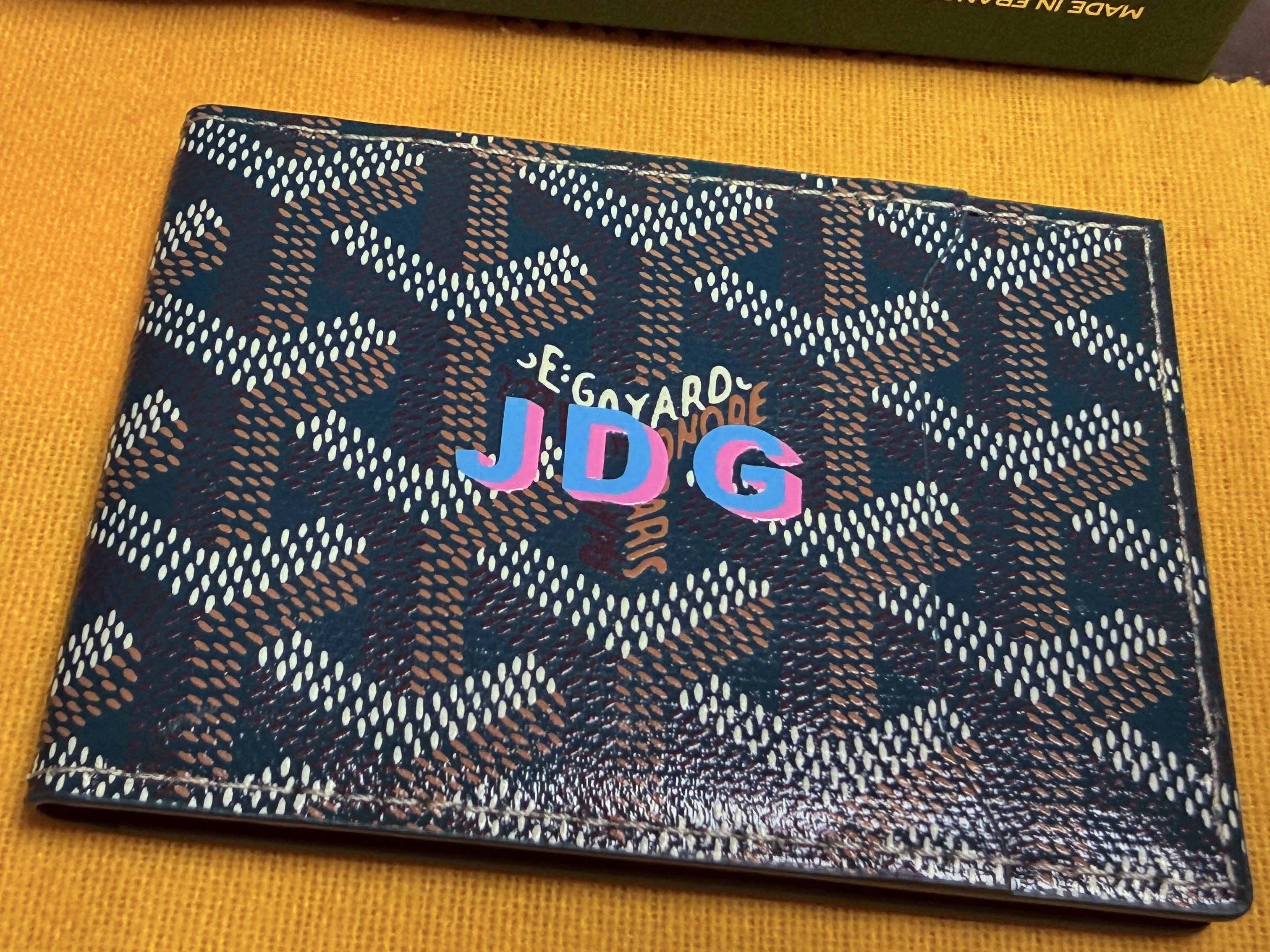Goyard Insert Victoire Card Holder Green 착용 스타일