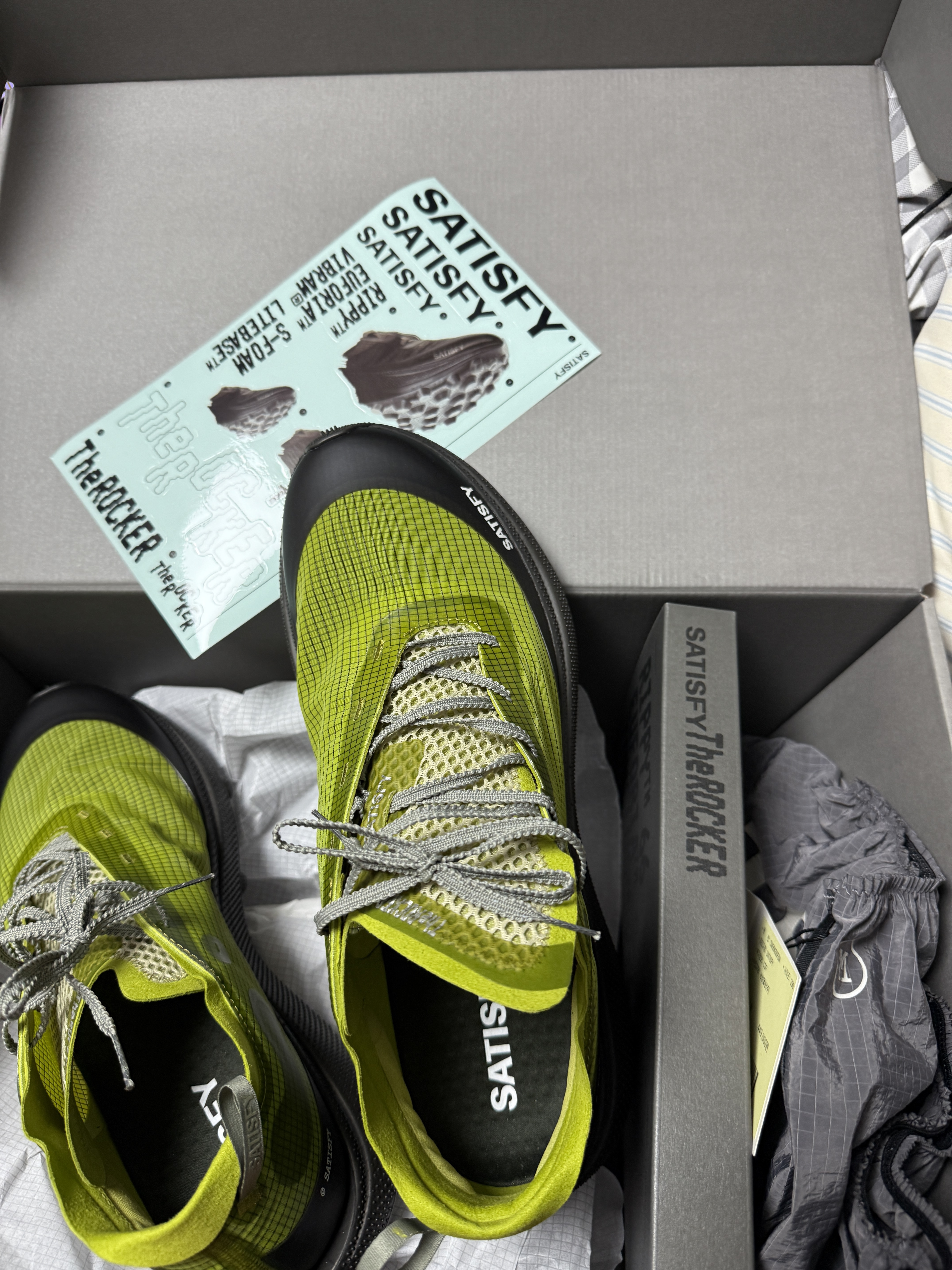 Satisfy The Rocker Grenoble Green (Special Edition) 착용 스타일