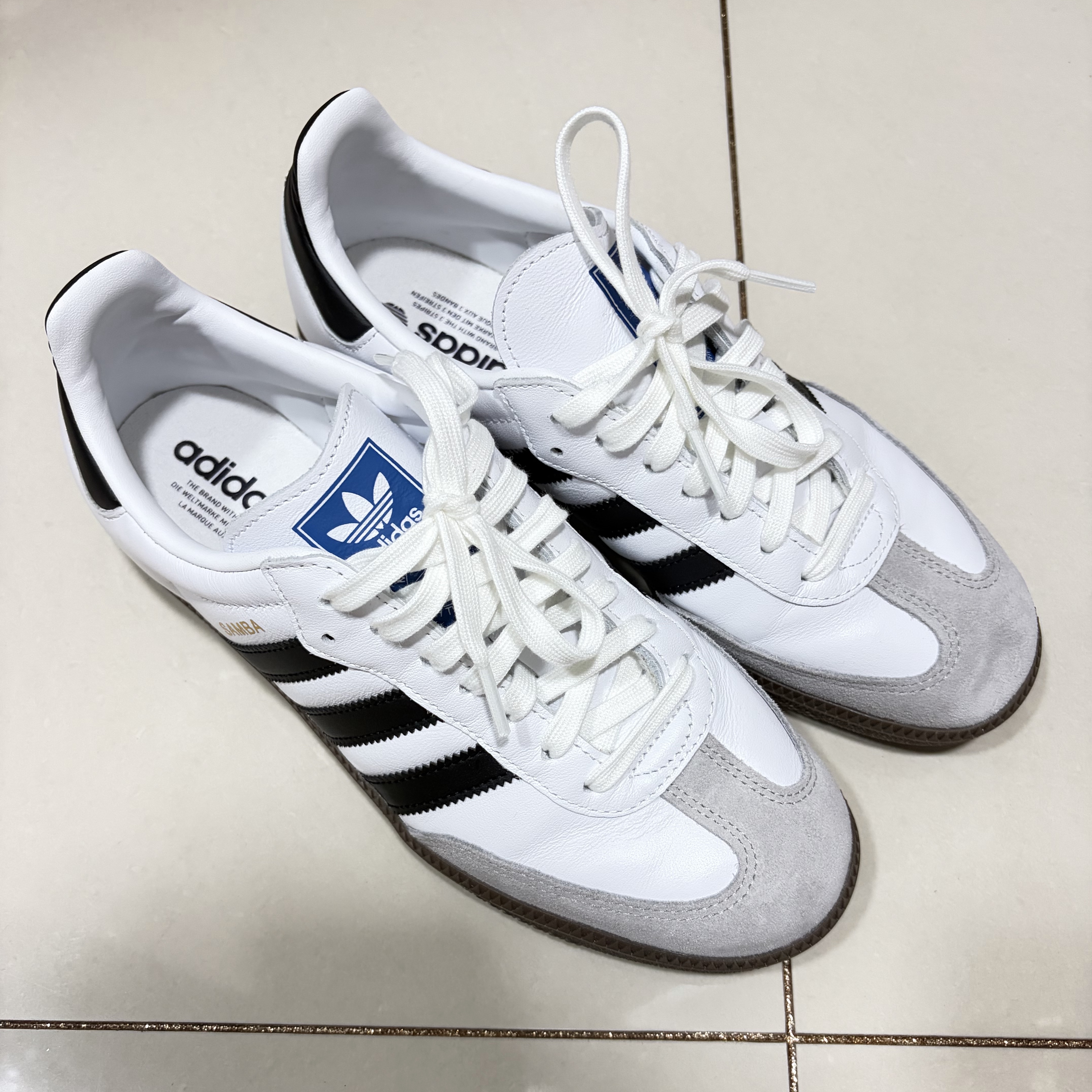 Adidas Samba OG Cloud White 착용 스타일