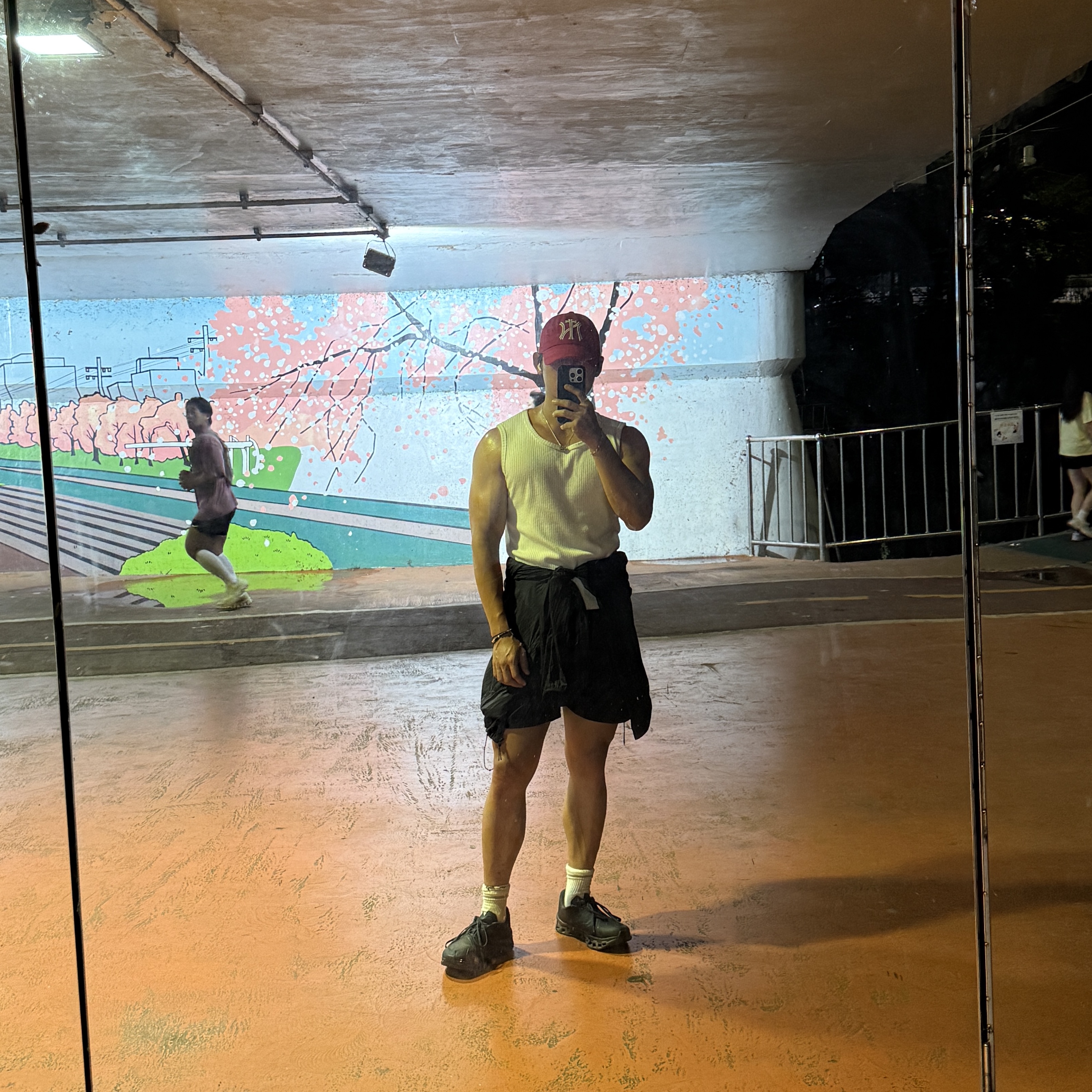 On Running x Post Archive Faction (Paf) Cloudmonster 2 Thorn Brown 착용 스타일 - 4