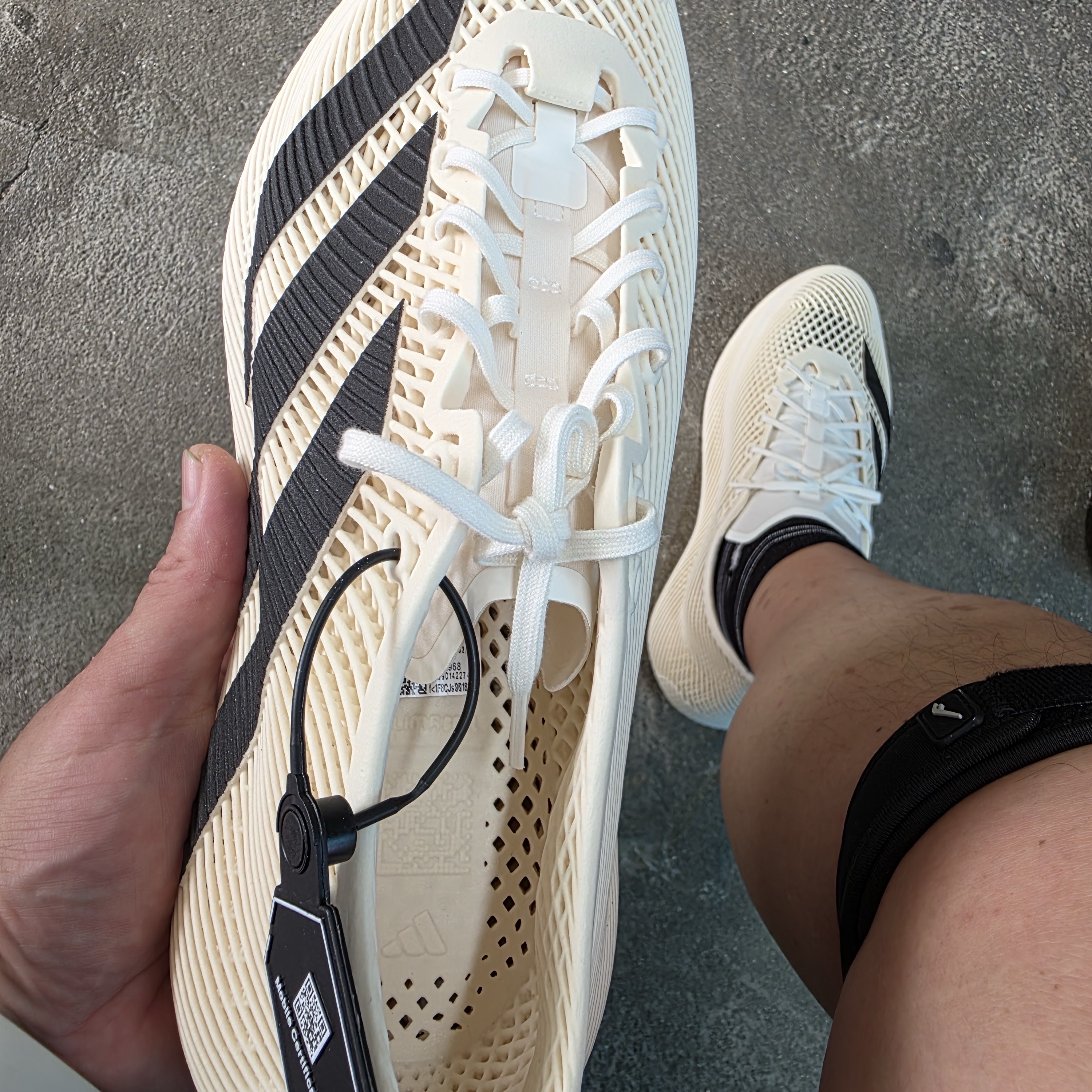 Adidas Climacool Laced Off White Core Black 착용 스타일 - 1