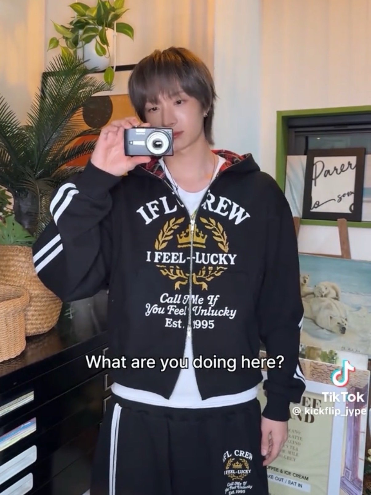 I FEEL LUCKY Ifl Crew Sweat Hood Zip Up Black, I FEEL LUCKY Ifl Crew Double Sweat Pants Black 착용 스타일 - 1
