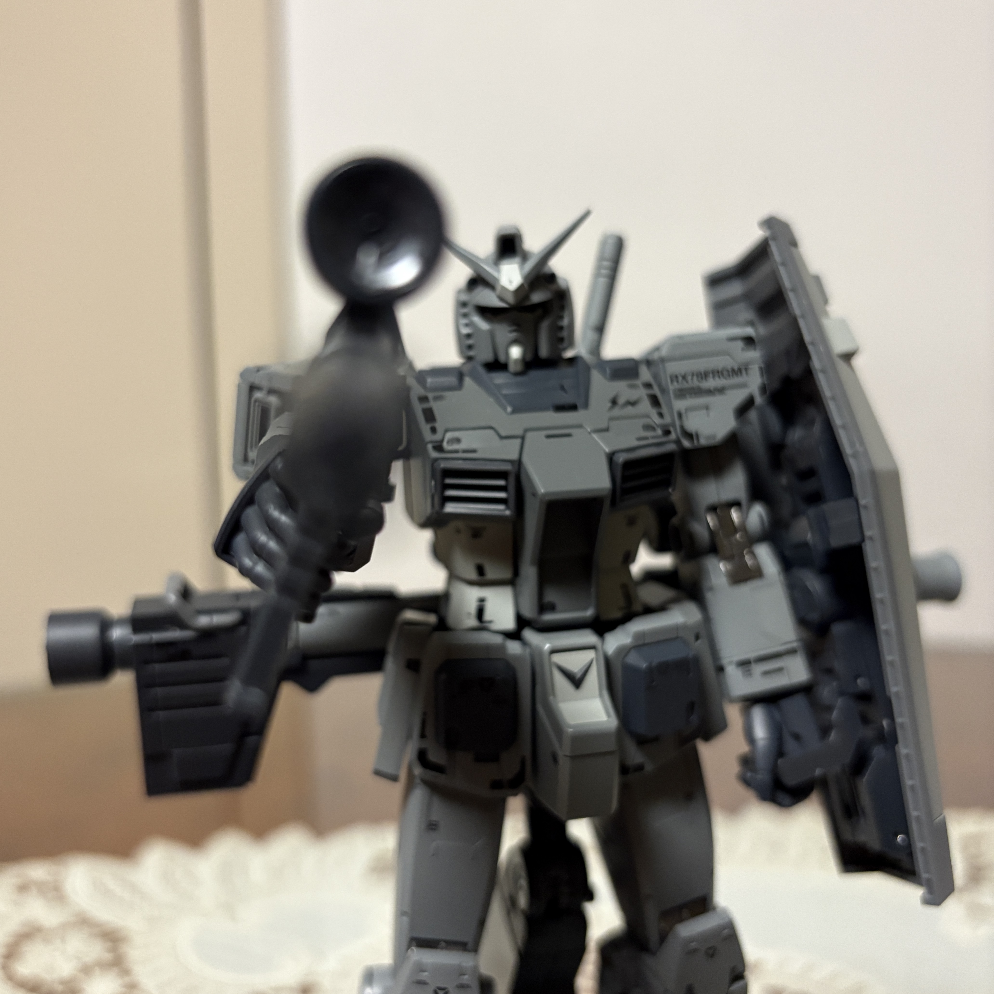 Fragment x Gundam Fix Figuration Metal Composite RX78FRGMT Gundam 착용 스타일