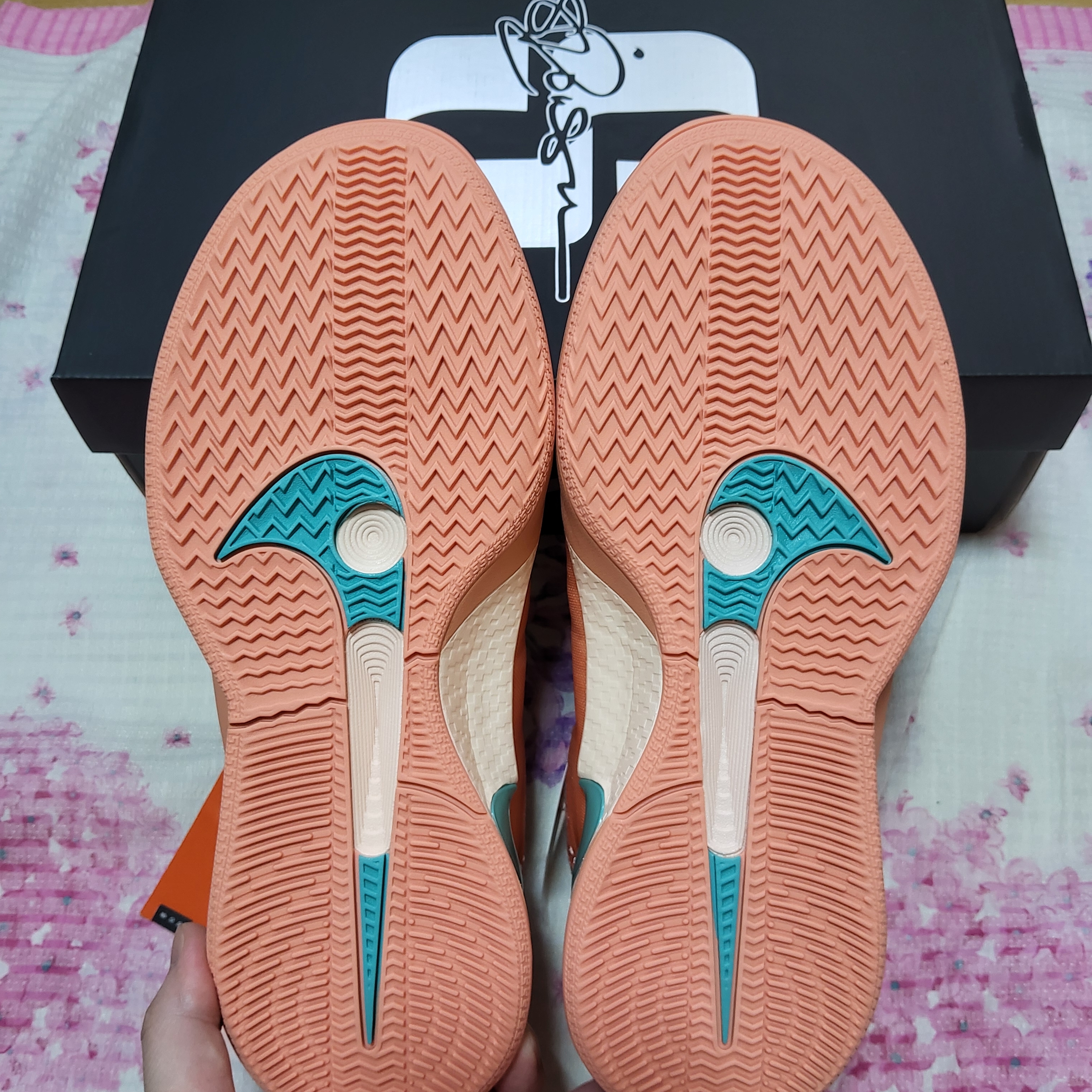 Nike Sabrina 2 EP Apricot Agate Light Bone 착용 스타일 - 6