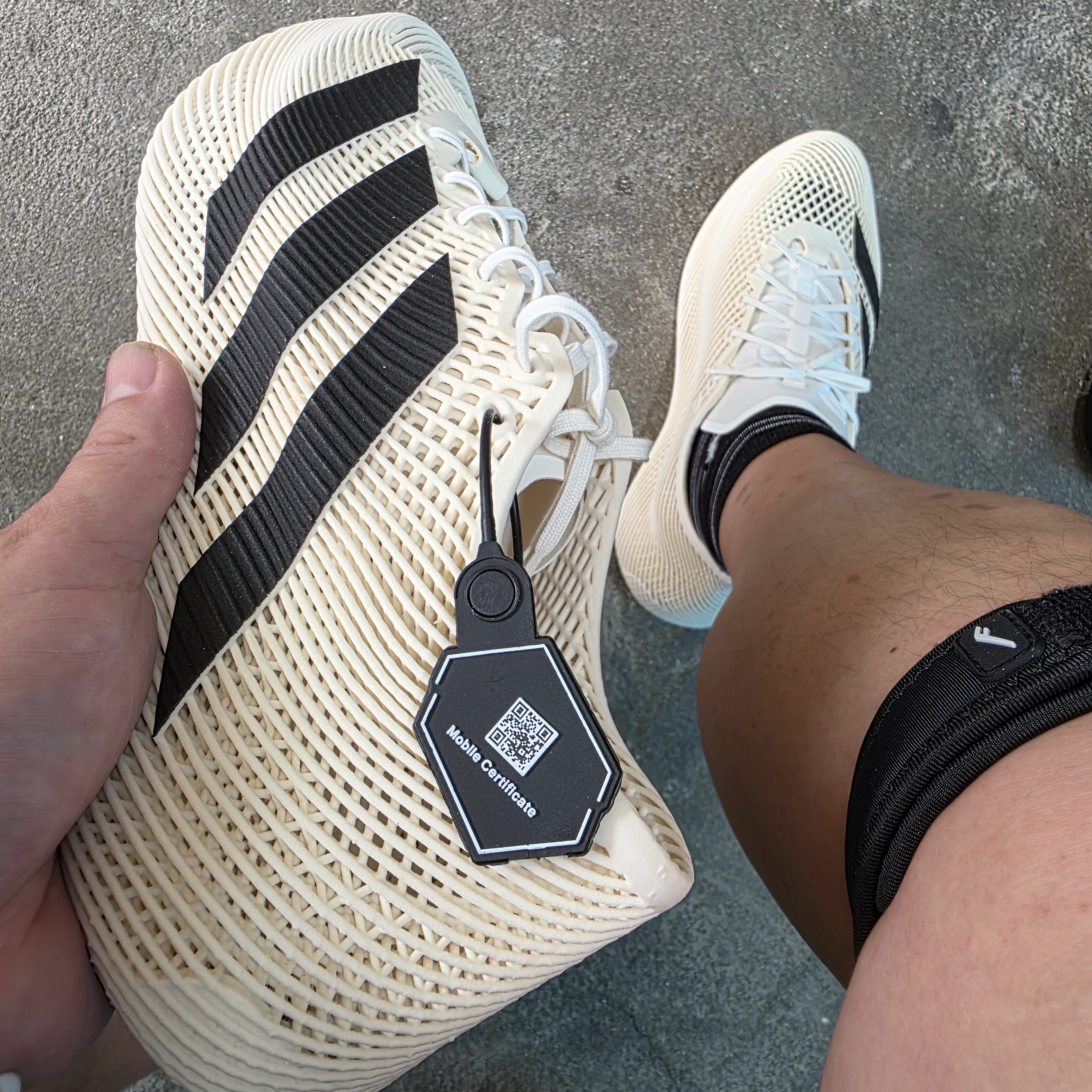 Adidas Climacool Laced Off White Core Black 착용 스타일 - 2