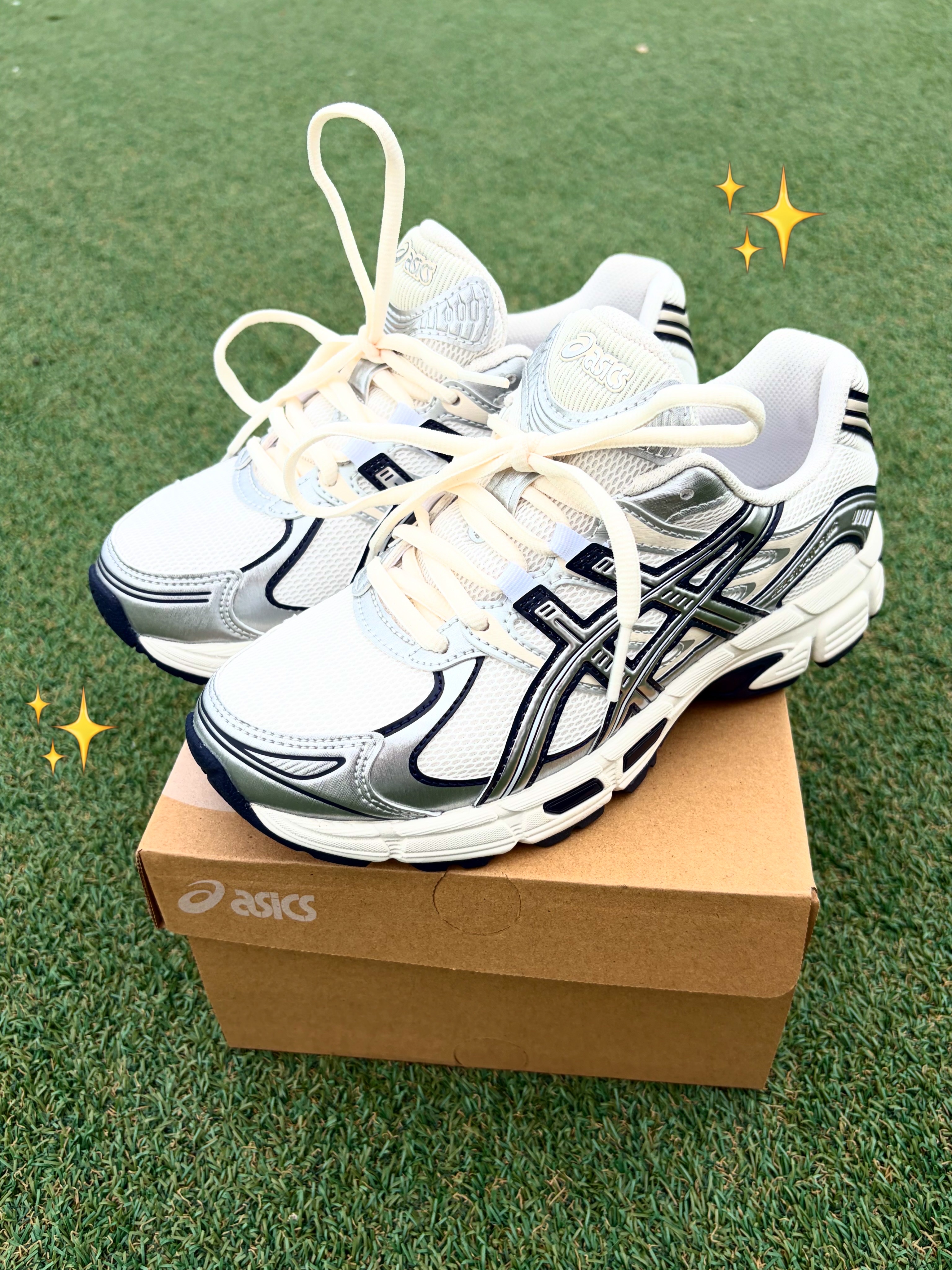Asics Gel-Stratus MC Cream Pure Silver 착용 스타일 - 8