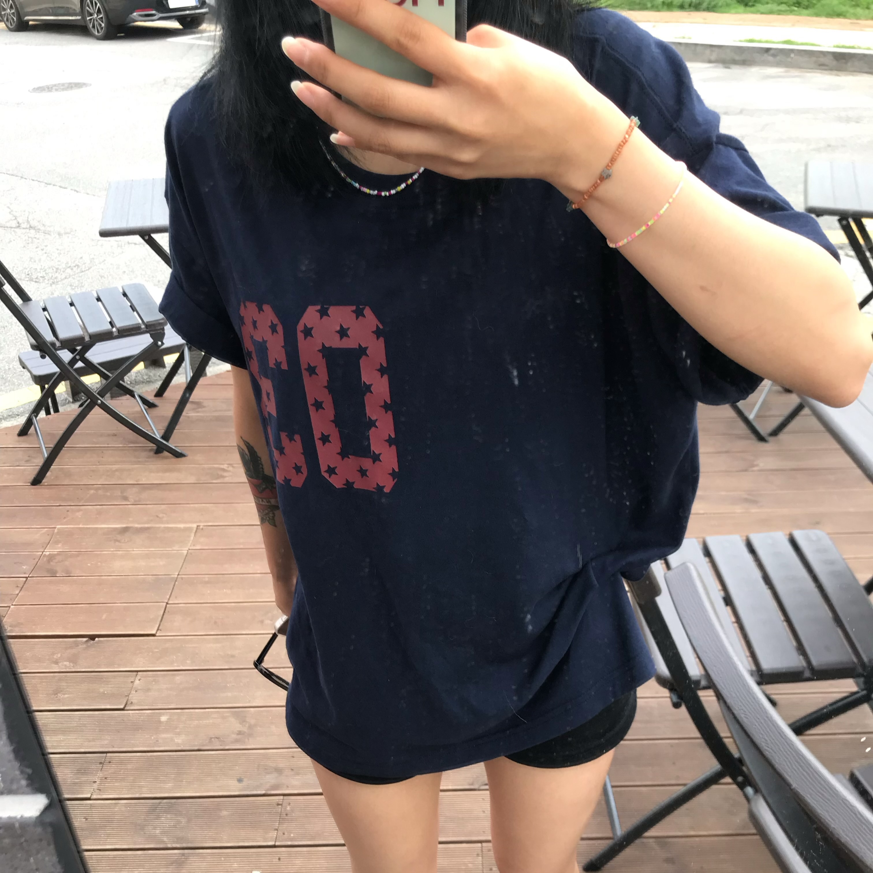 AMOU 03 Half T-Shirts Navy, AMOU 03 Half T-Shirts Black 착용 스타일 - 7