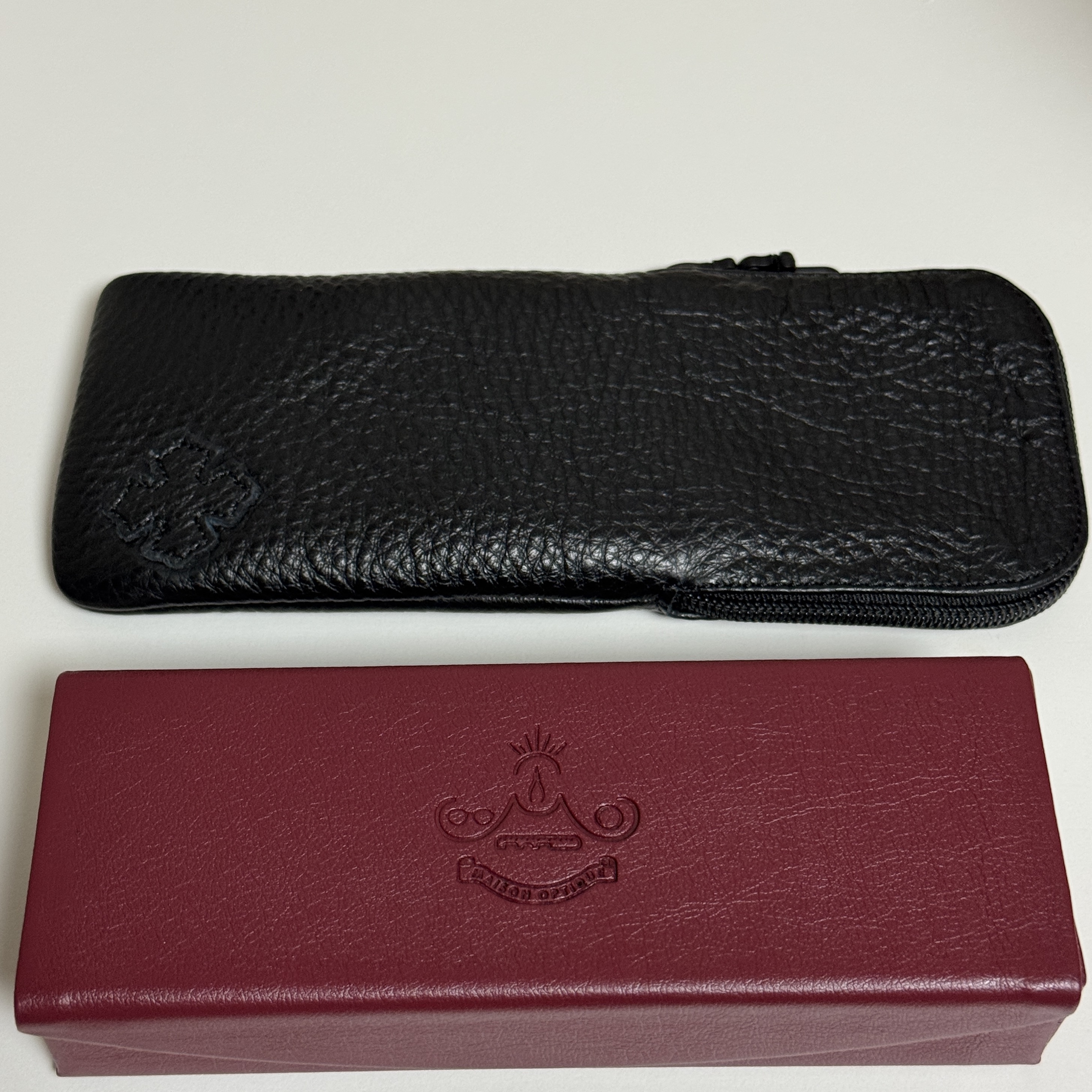 Chrome Hearts Cox Ucker Black 착용 스타일 - 3