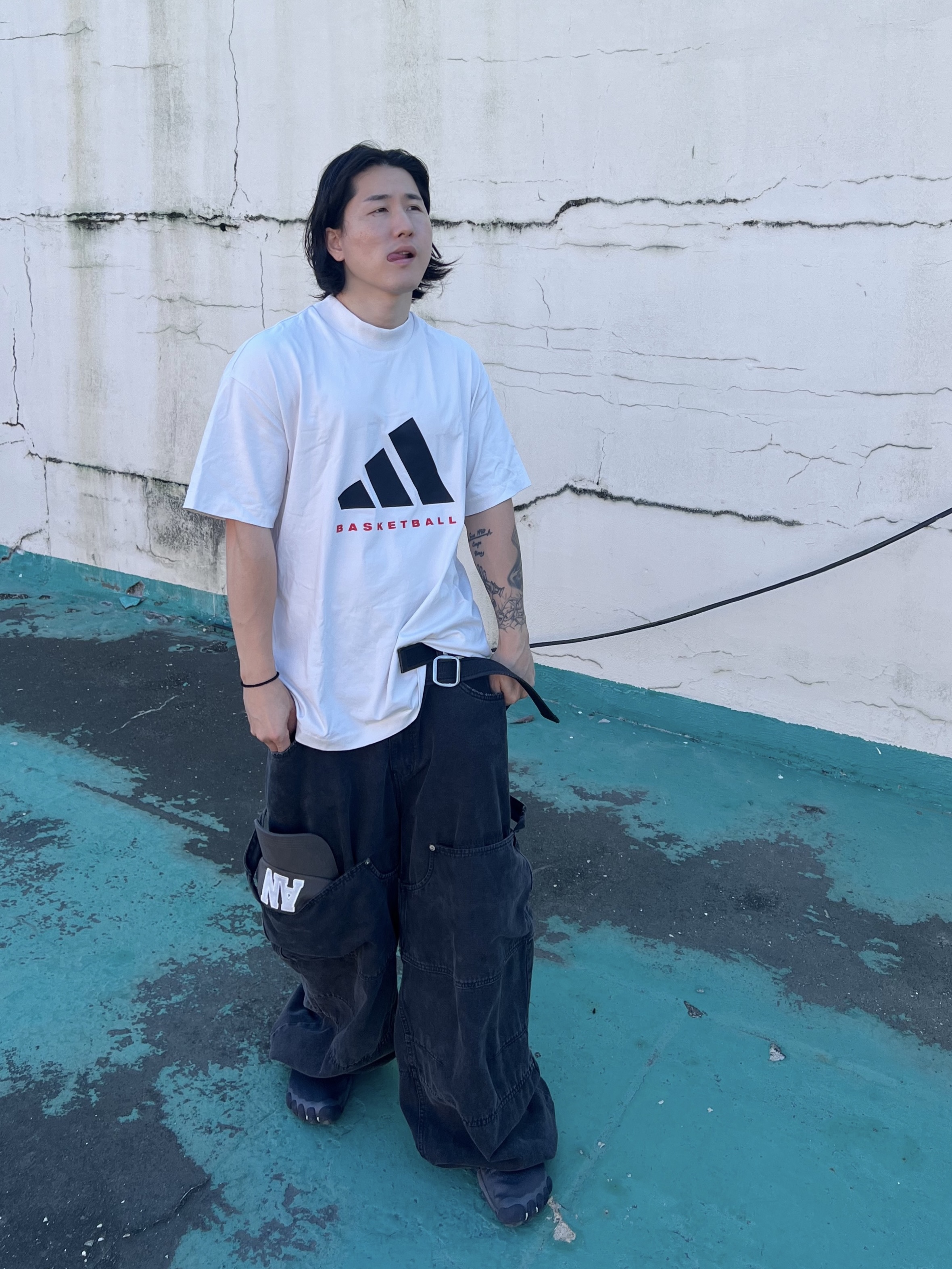 Nonnod Double knee cover pants Vintage black, Balenciaga Anatomic Runner Sneakers Grey 착용 스타일 - 3