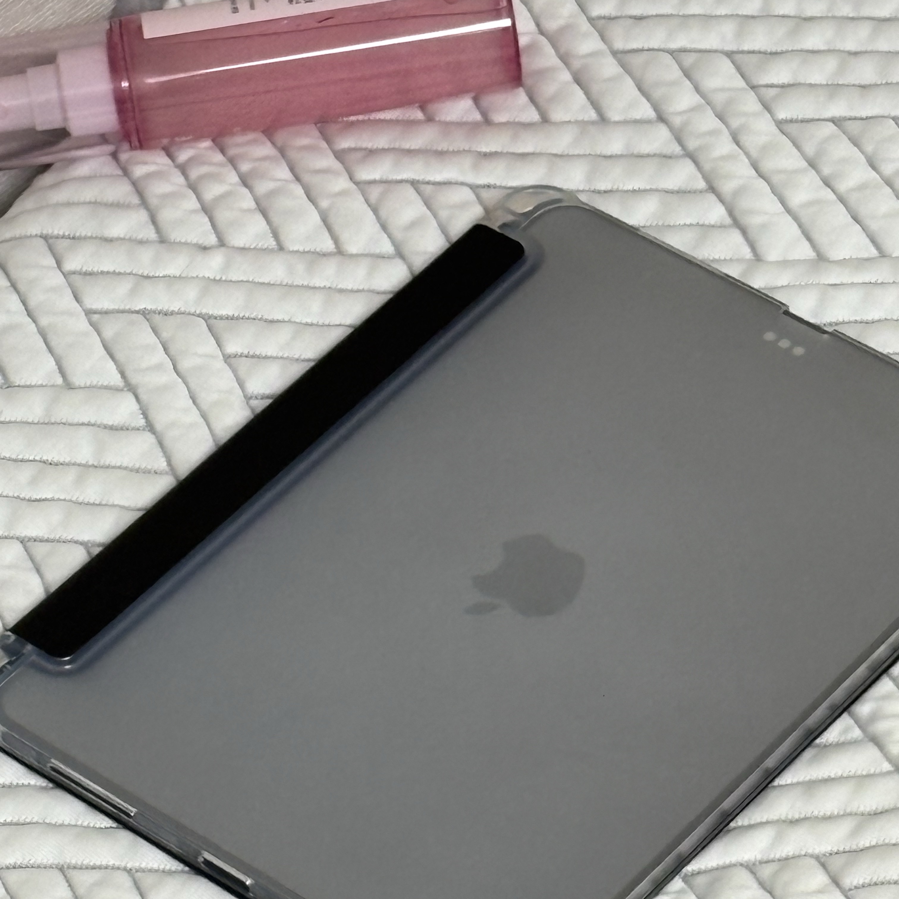 Apple iPad Air 8th Gen 11-inch M4 Wi-Fi 128GB Space Gray (Korean Ver.), Apple Pencil Pro (Korean Ver.) 착용 스타일 - 1