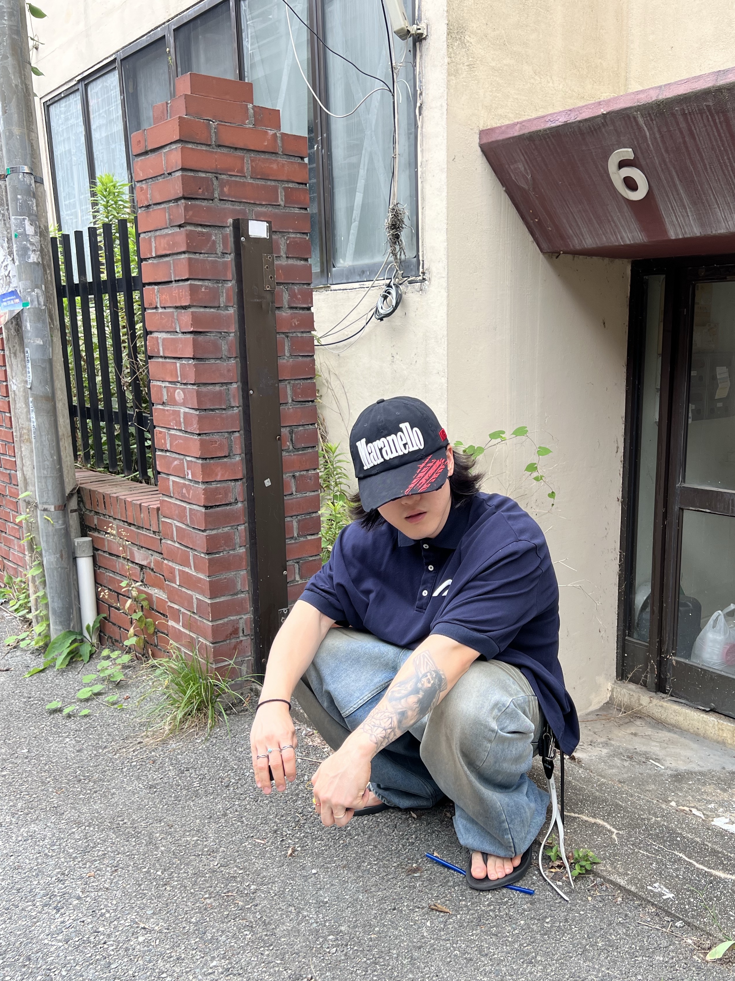 MJD Oversized Polo Navy, ETCE Maranello Skid Mark Vintage Cap Black 착용 스타일 - 7