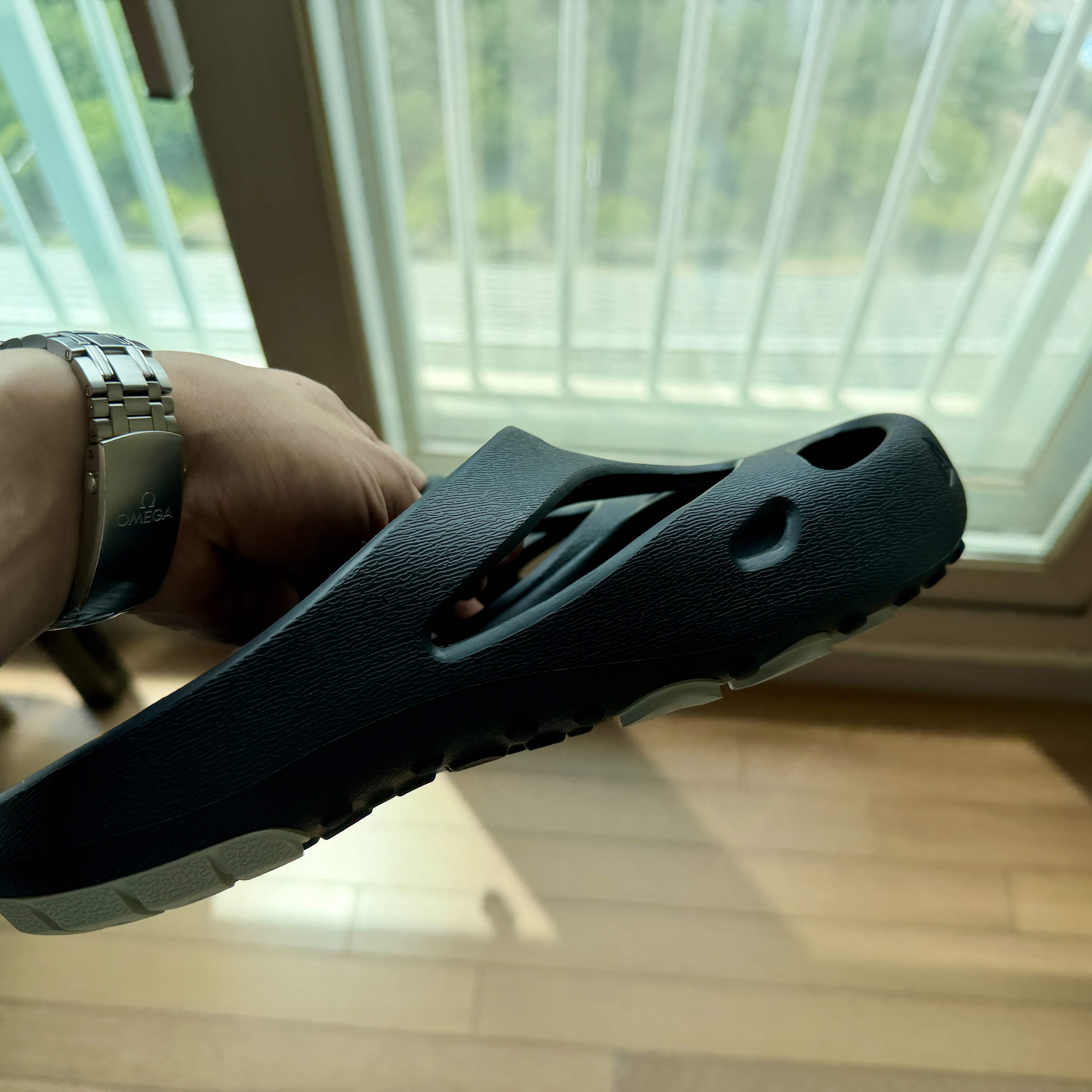 Keen Shanti Black Dawn Blue 착용 스타일 - 3