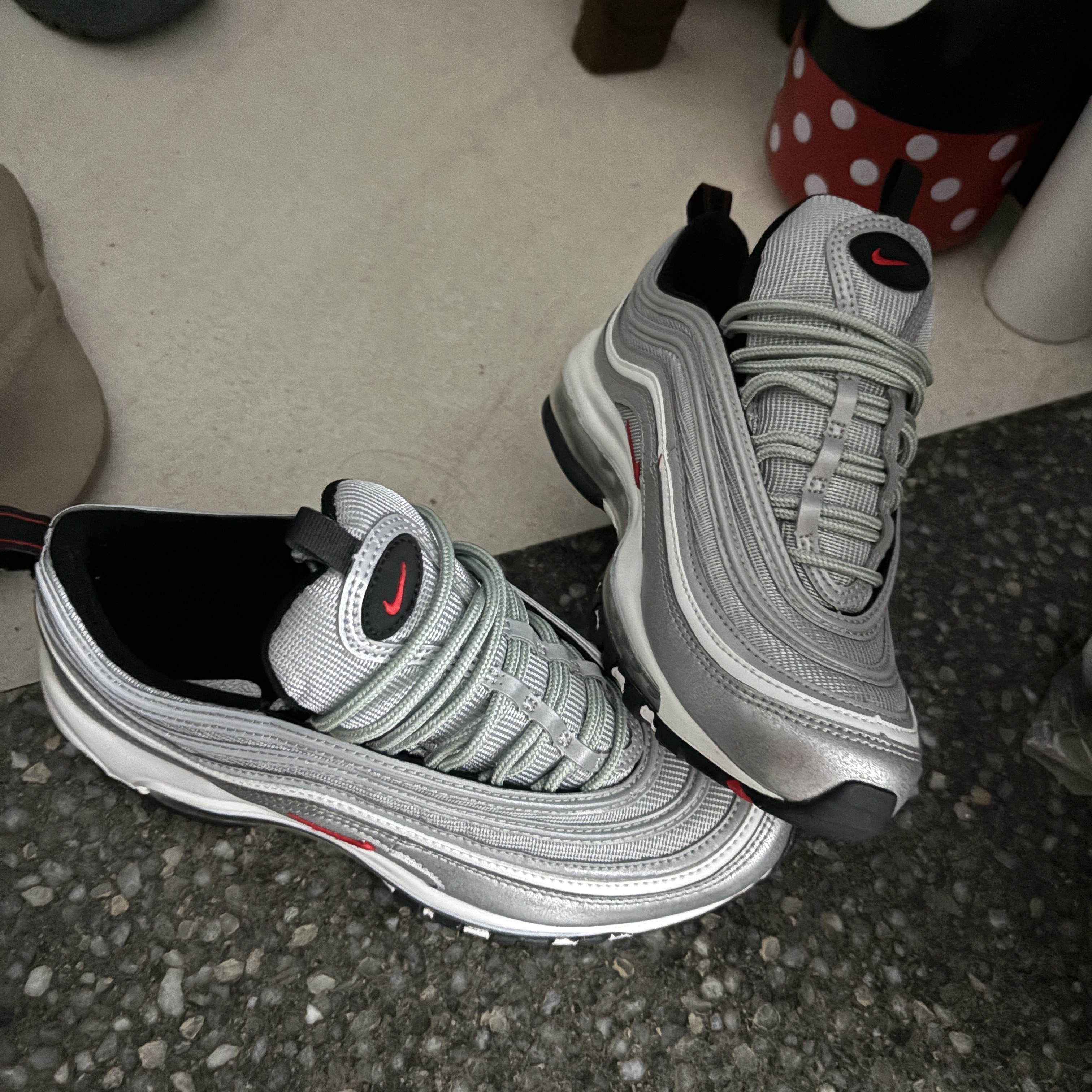 Nike Air Max 97 OG Silver Bullet 2022 착용 스타일
